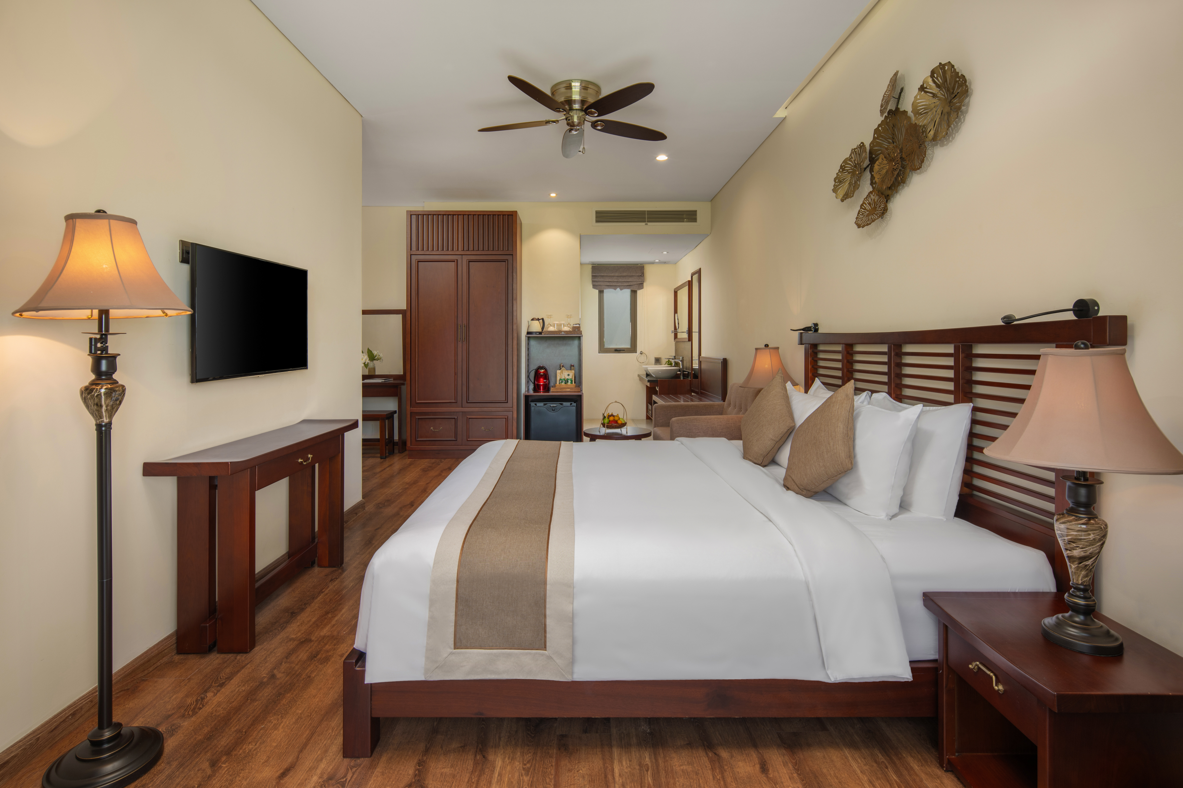 Double Superior Garden View