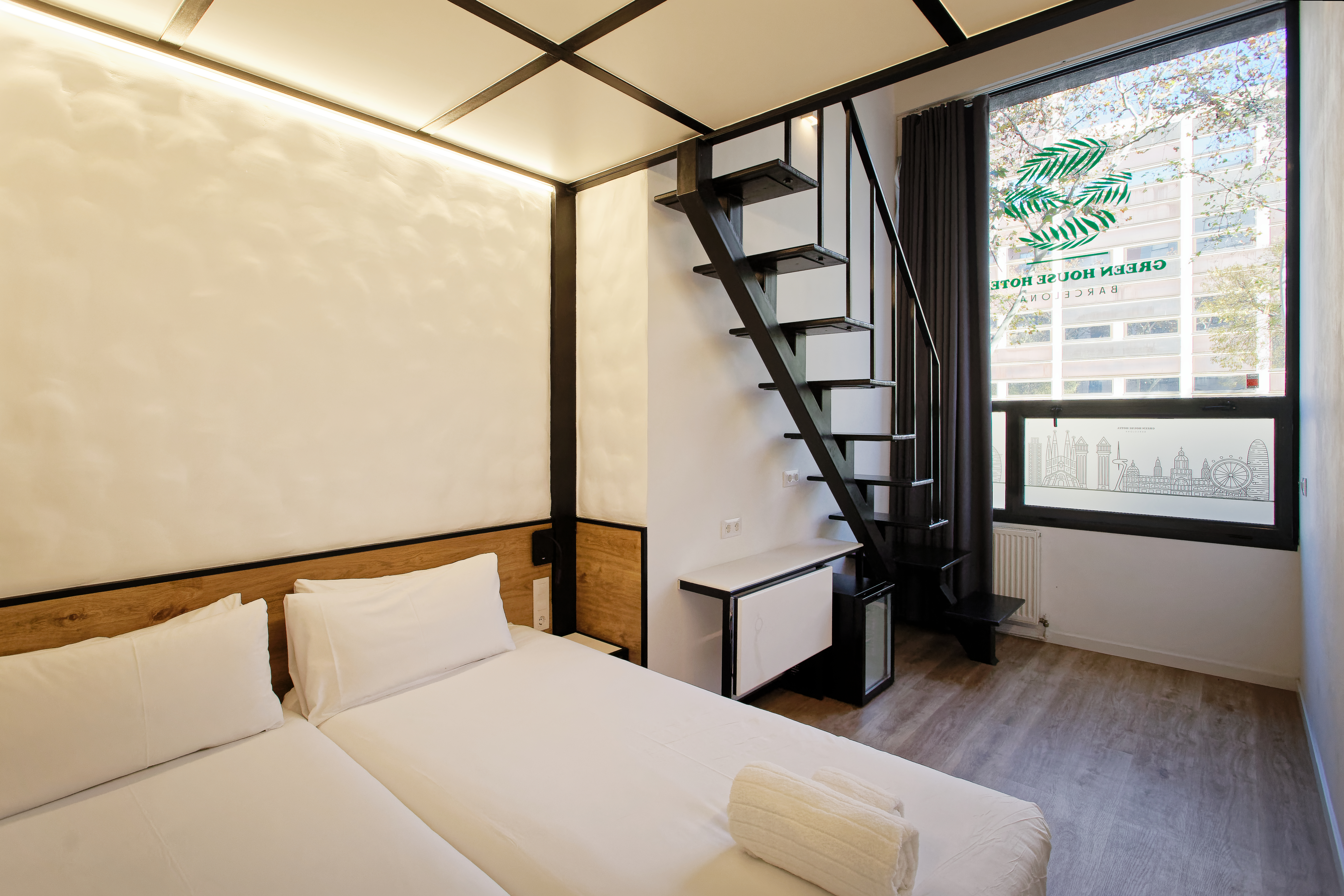 Quadruple Superior with Views