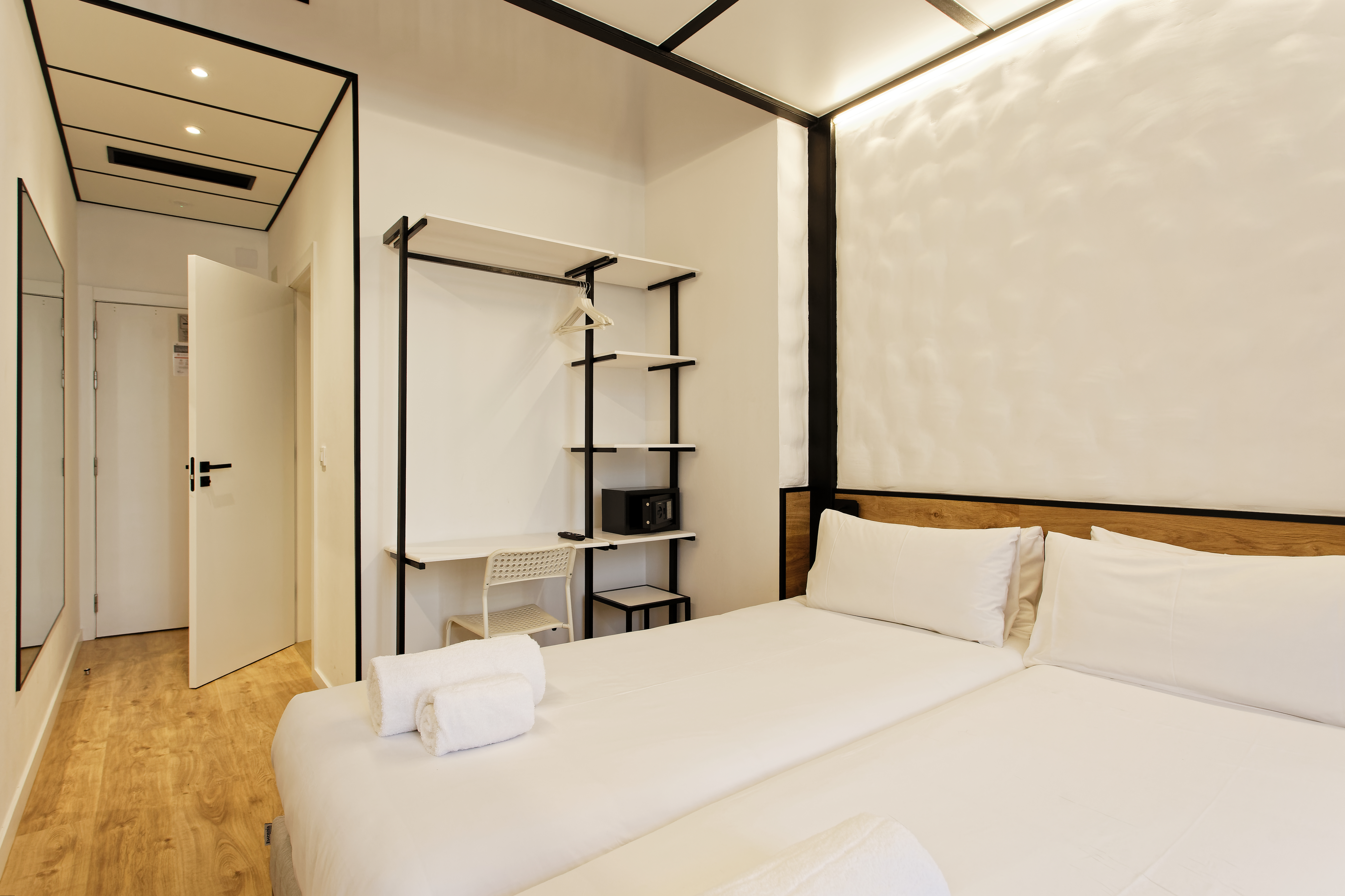 Quadruple Superior with Views