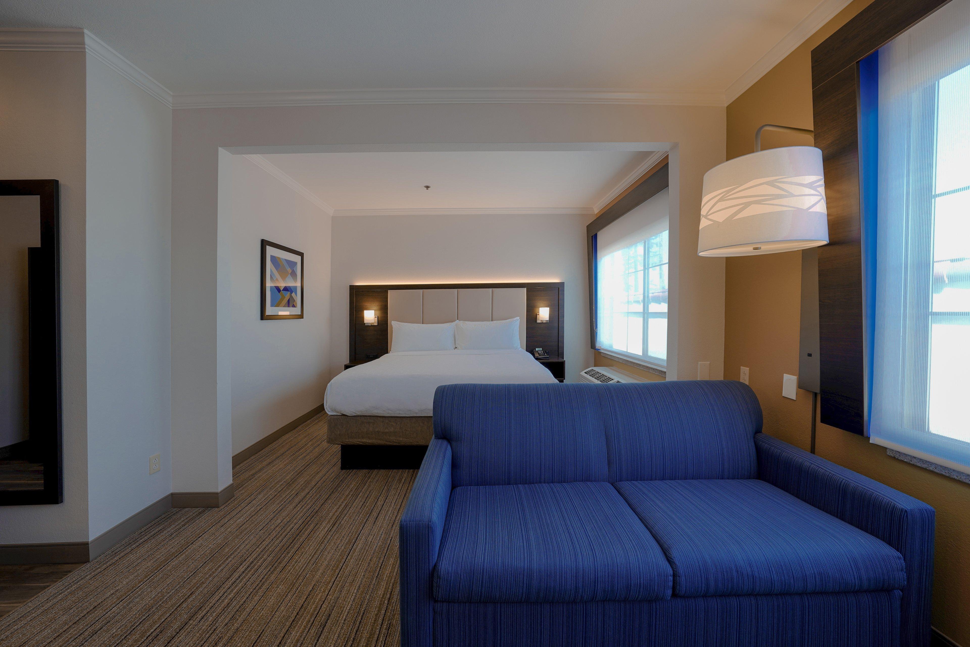 Suite Accessible-queen Size Bed