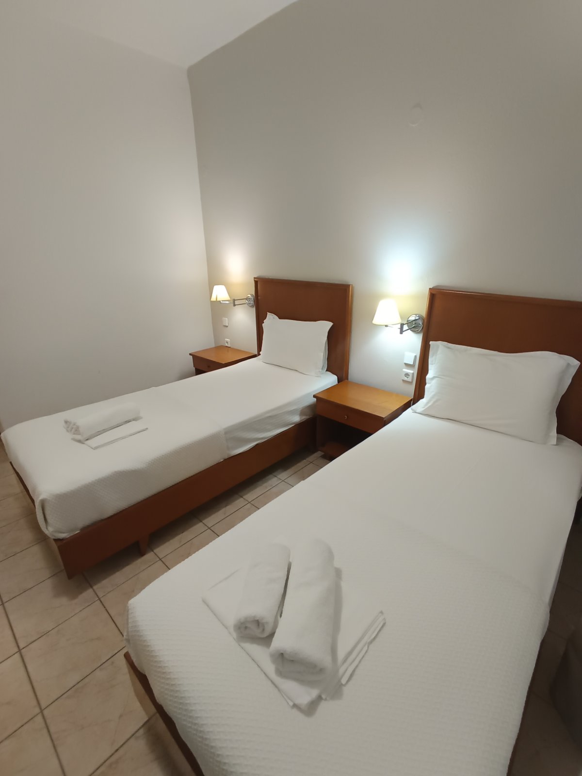 Double or Twin Standard