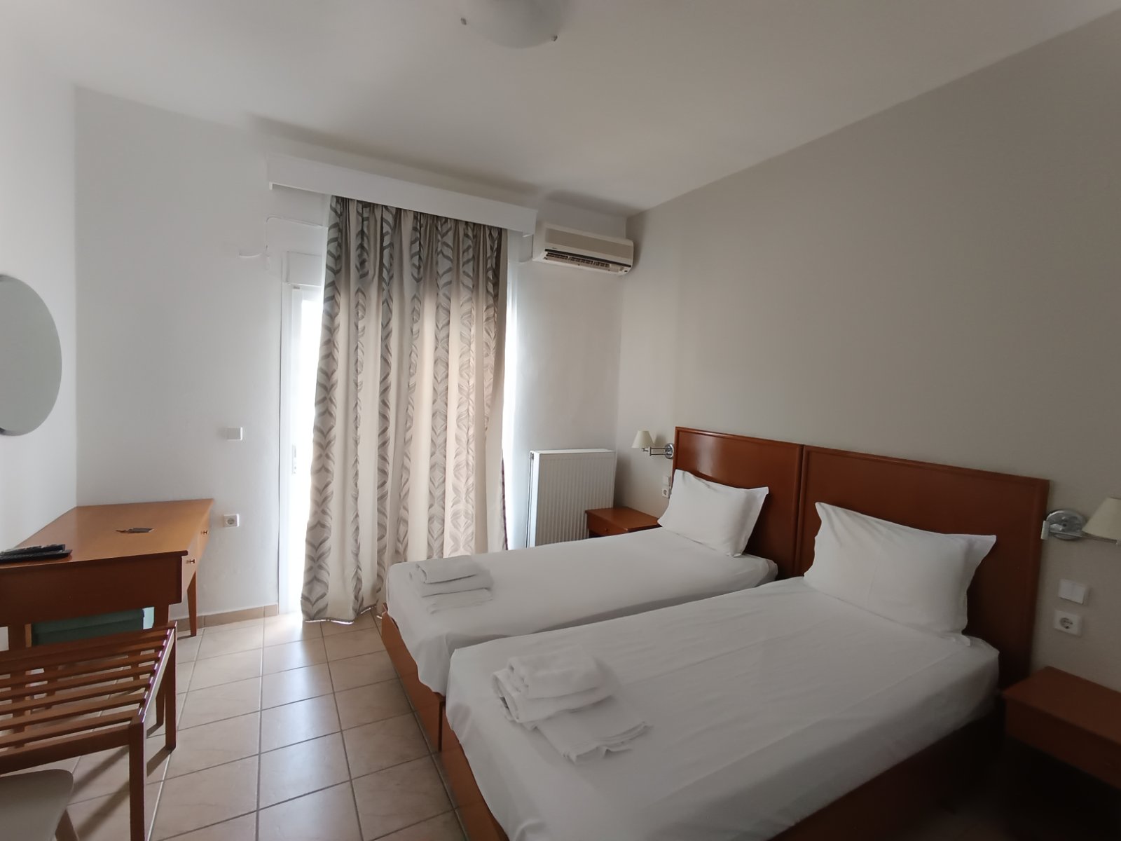 Double or Twin Standard