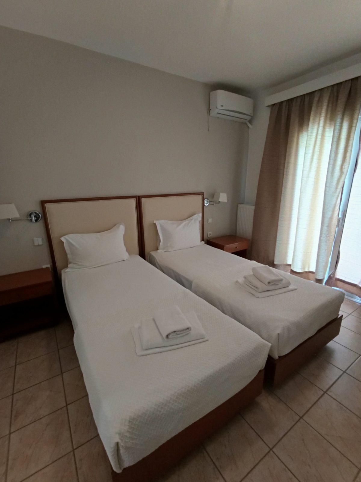 Double or Twin Standard