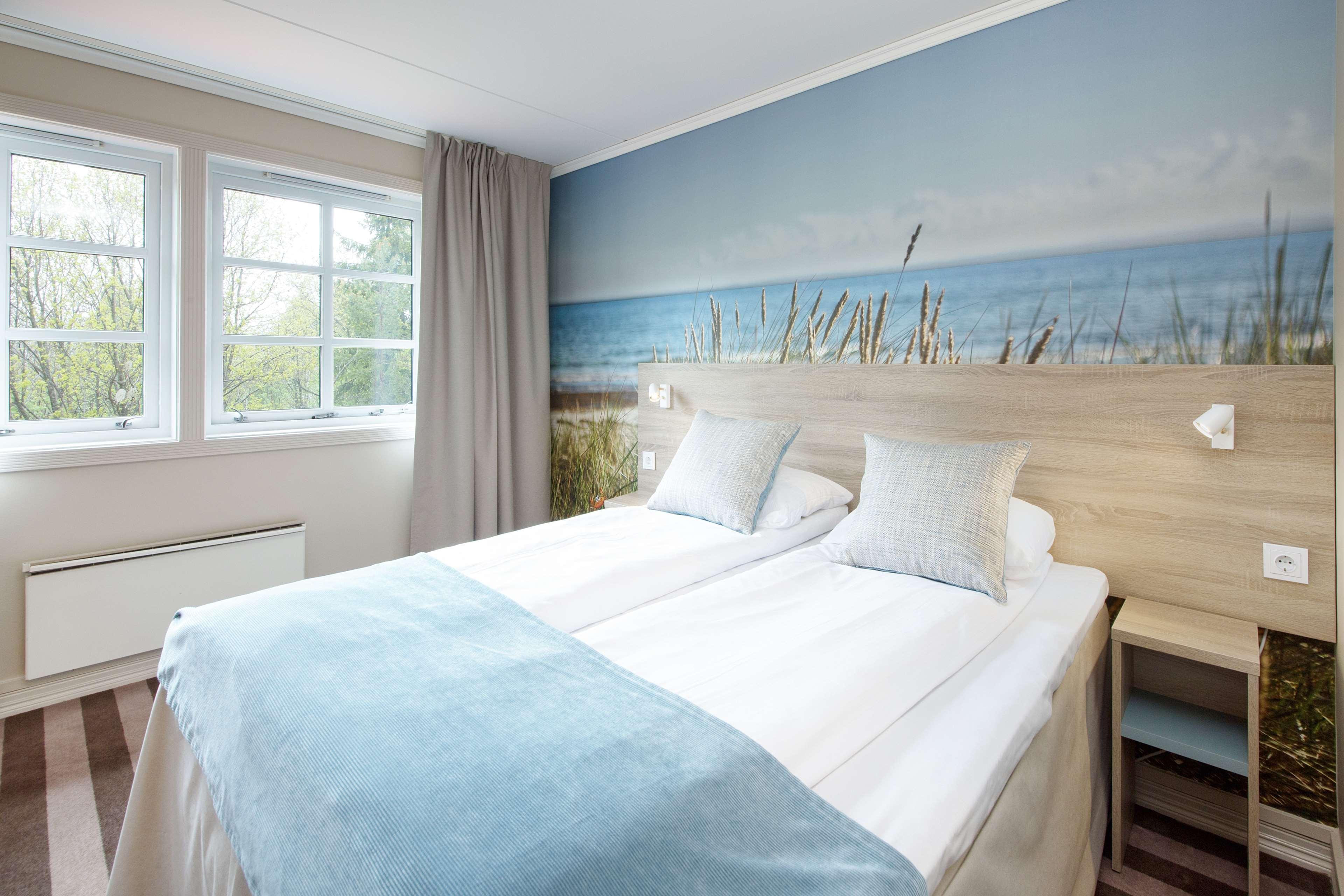 Double or Twin King Size Bed