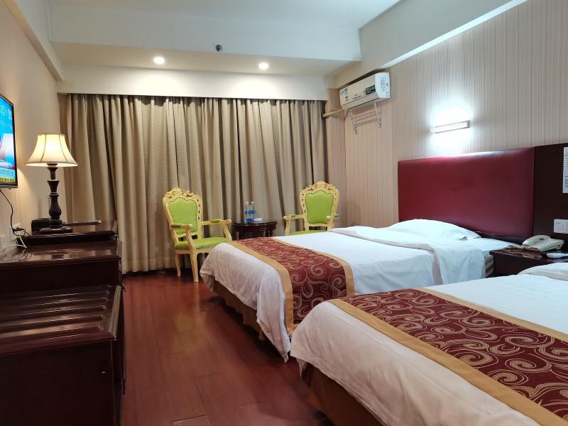 Family Room Standard