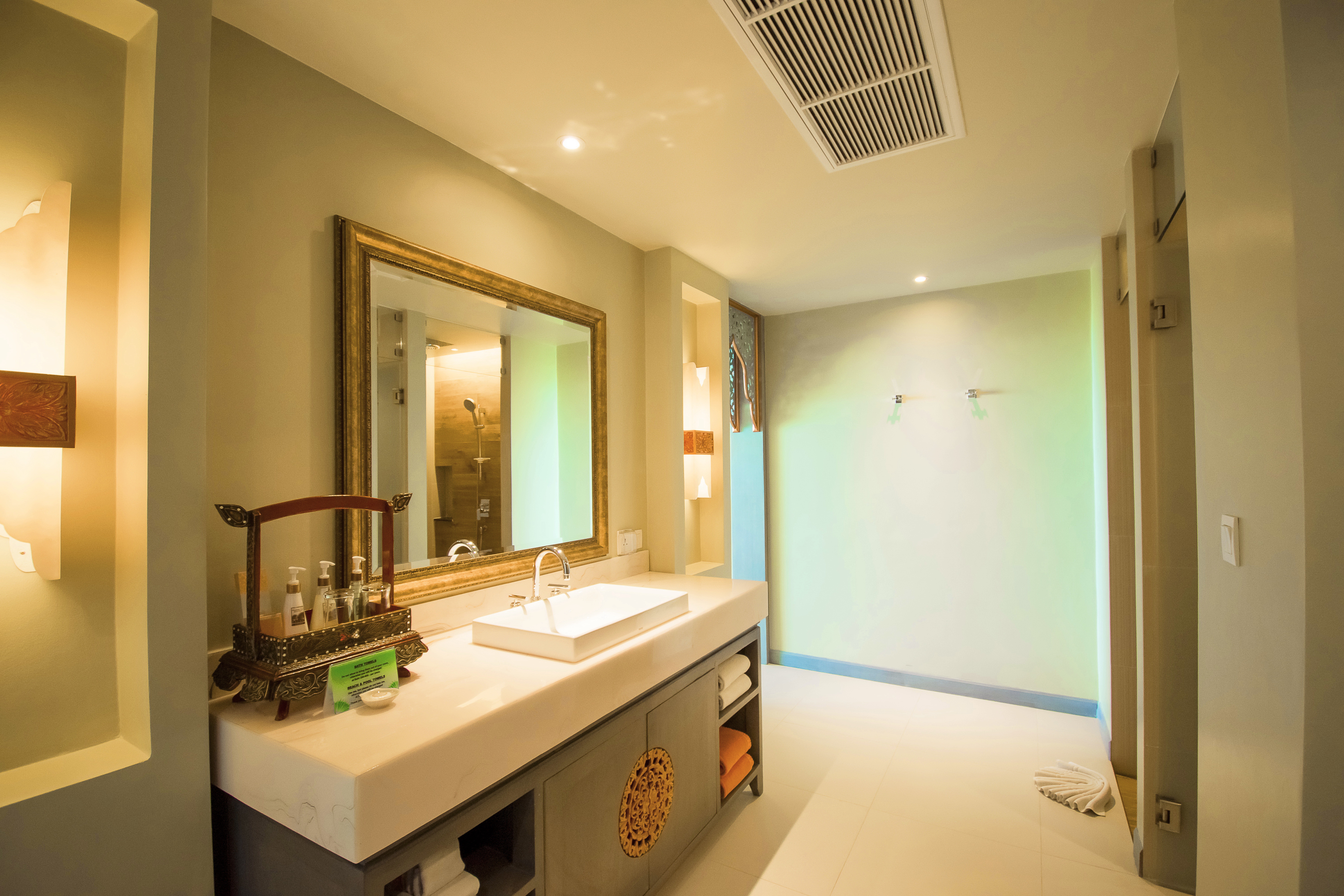 Double or Twin Deluxe Sea View