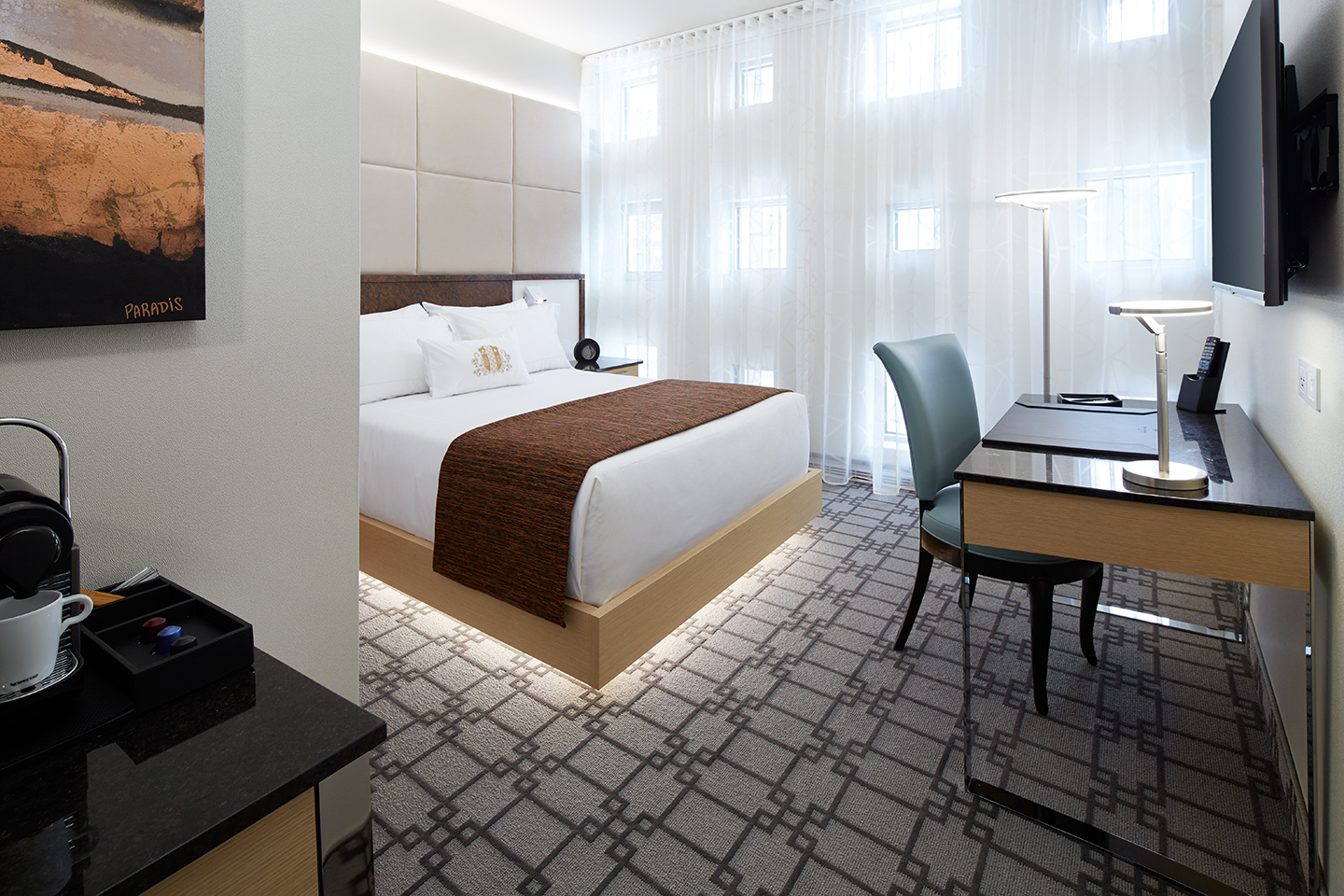 Room Deluxe Queen Bed