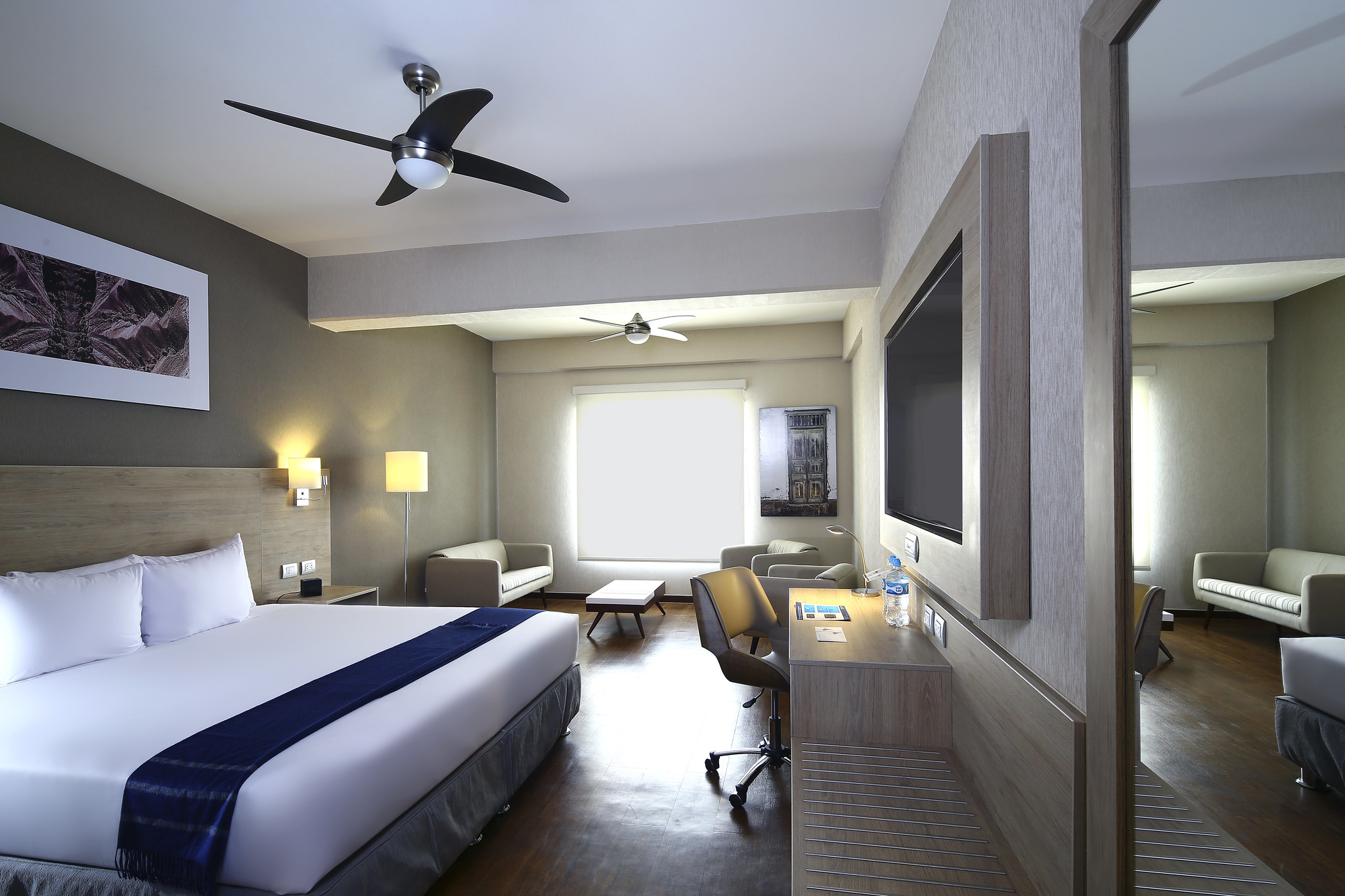 Junior Suite King Size Bed