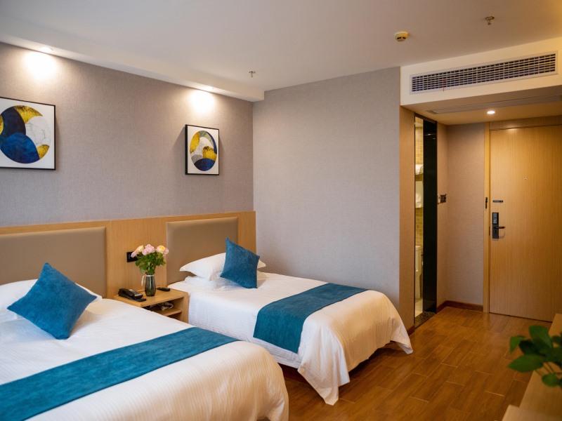 Family Room Standard