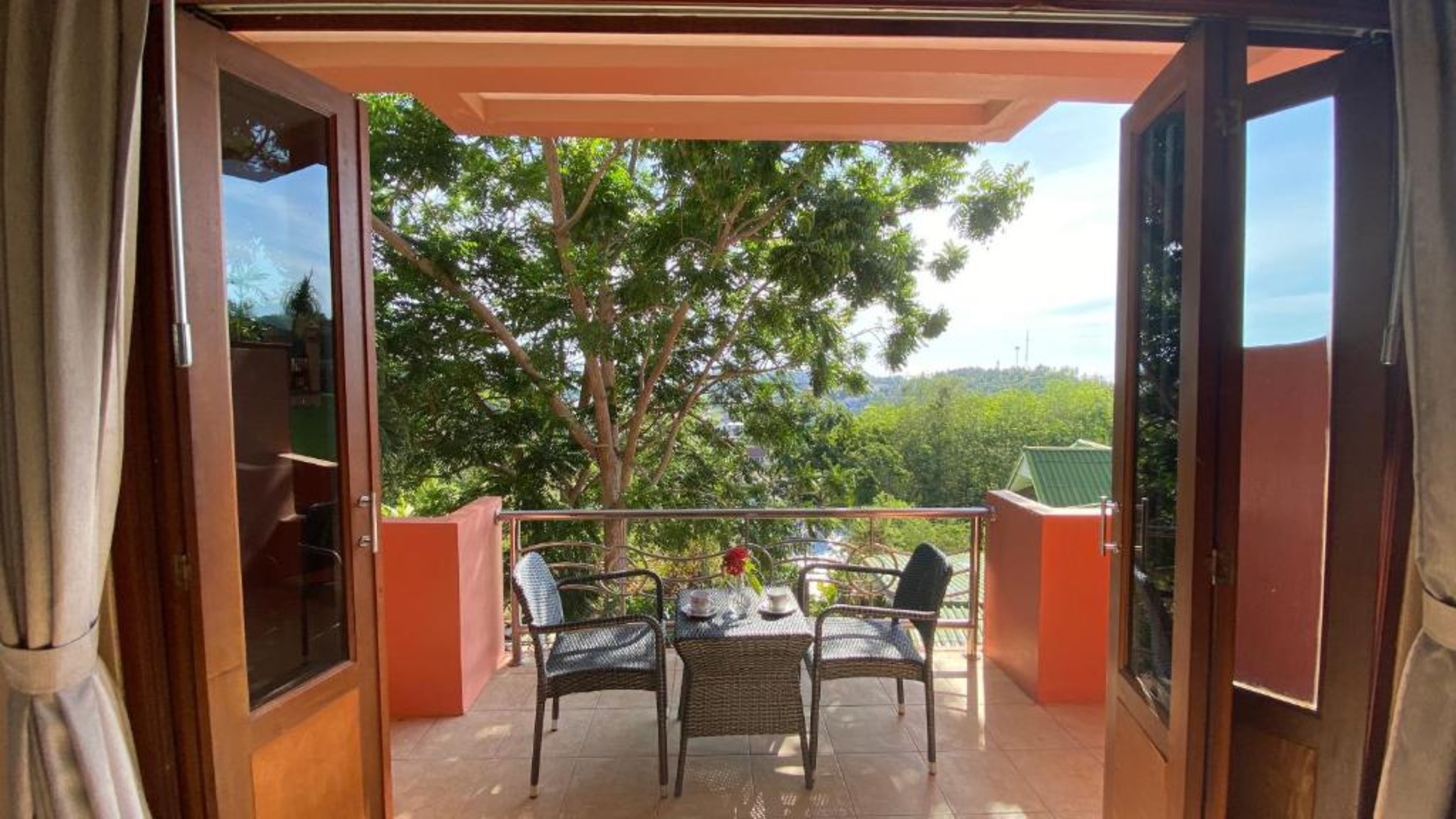 Double or Twin Superior Sea View