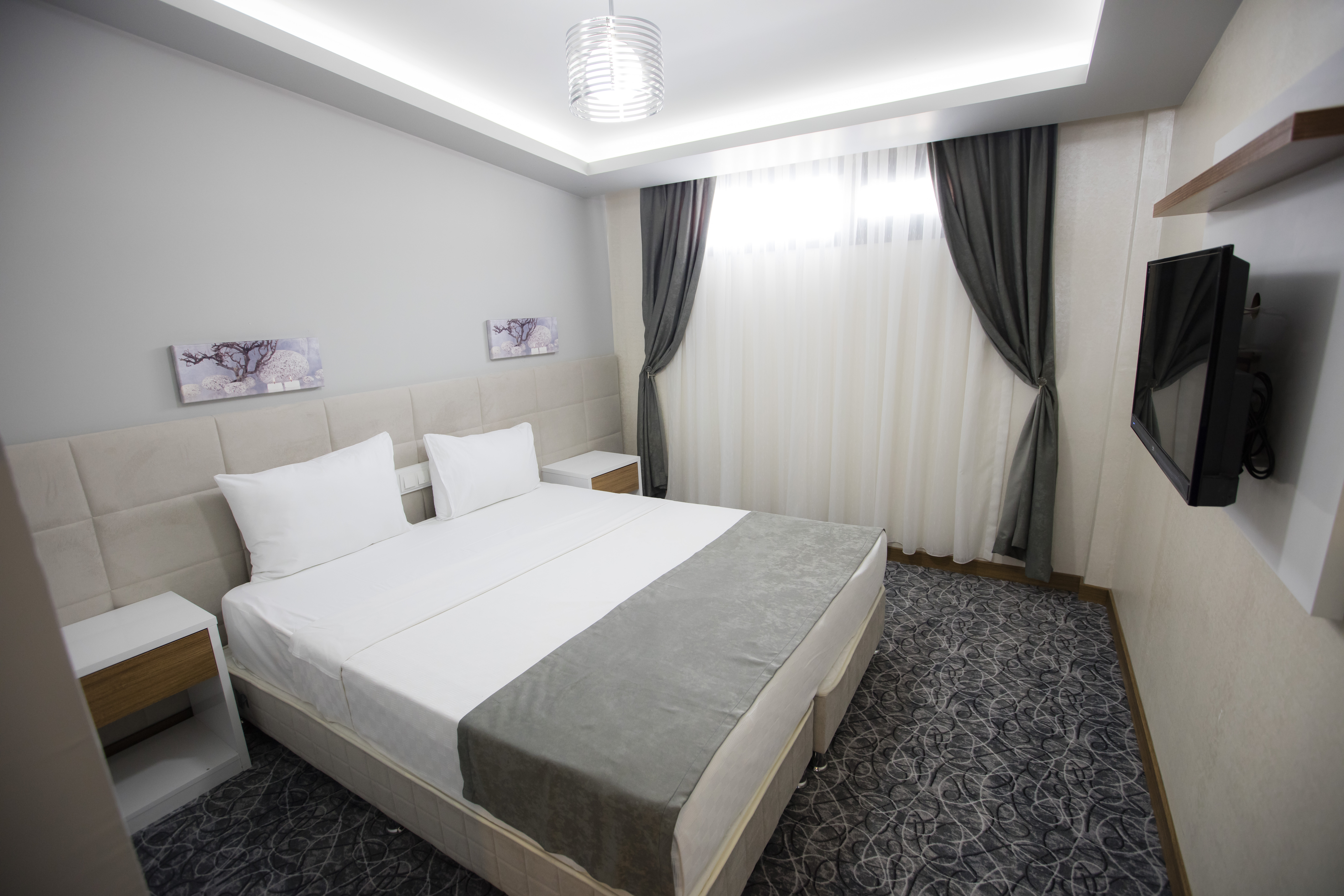 Family Room Deluxe with Balcony