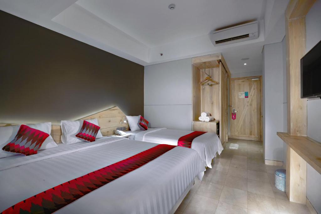 Family Room Executive