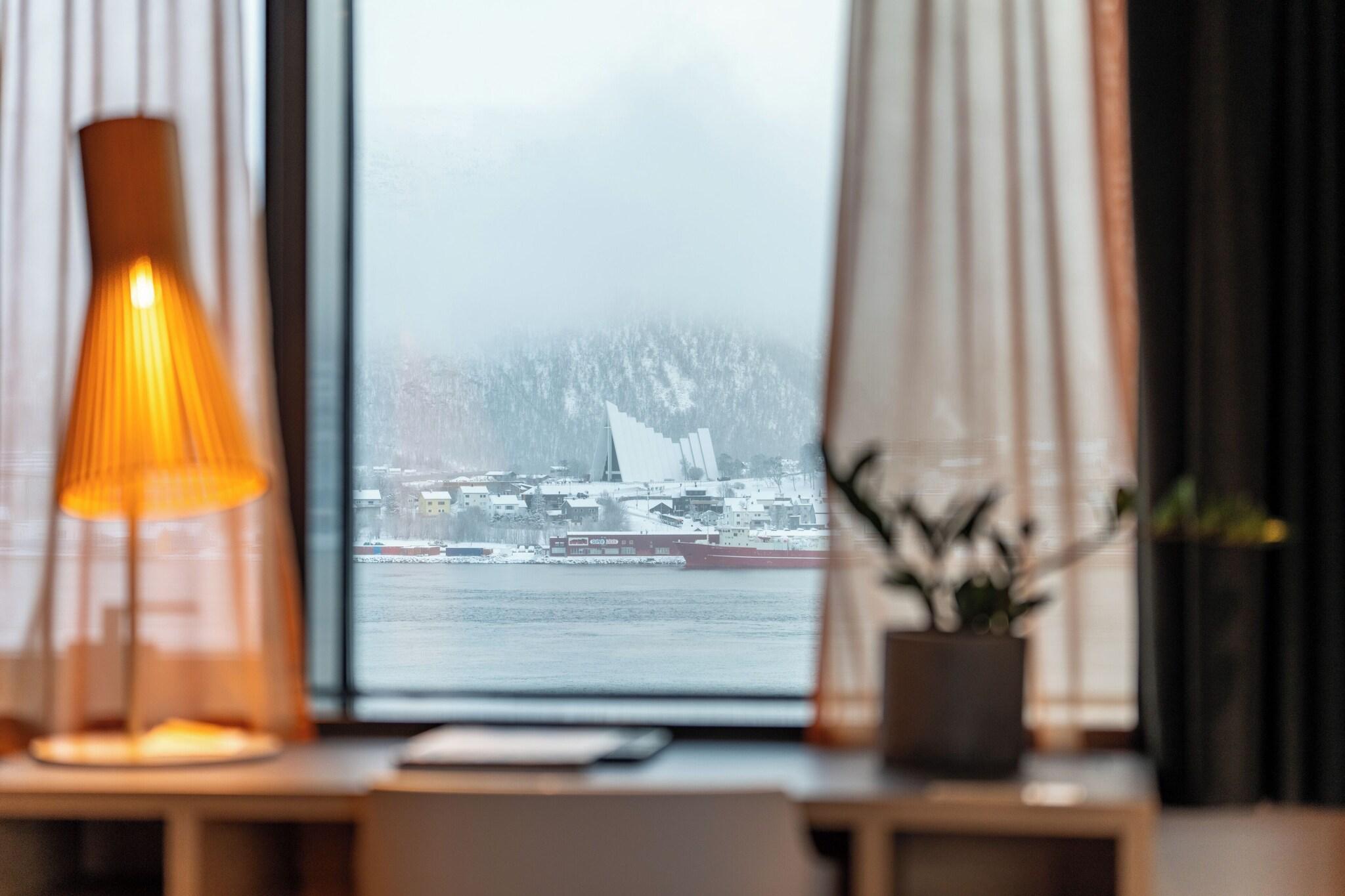 Junior Suite King Size Bed