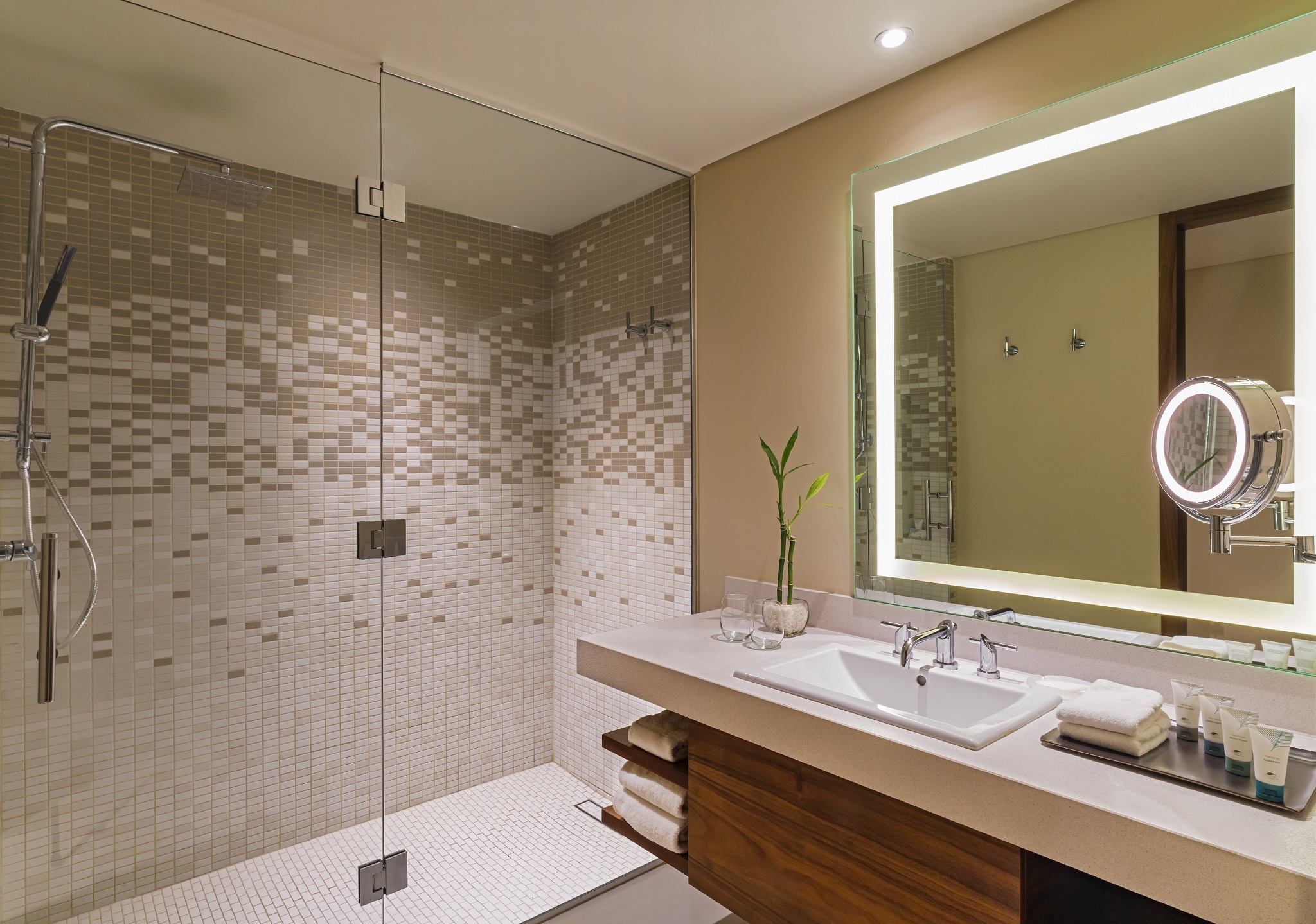 Room Classic Two Queen Beds