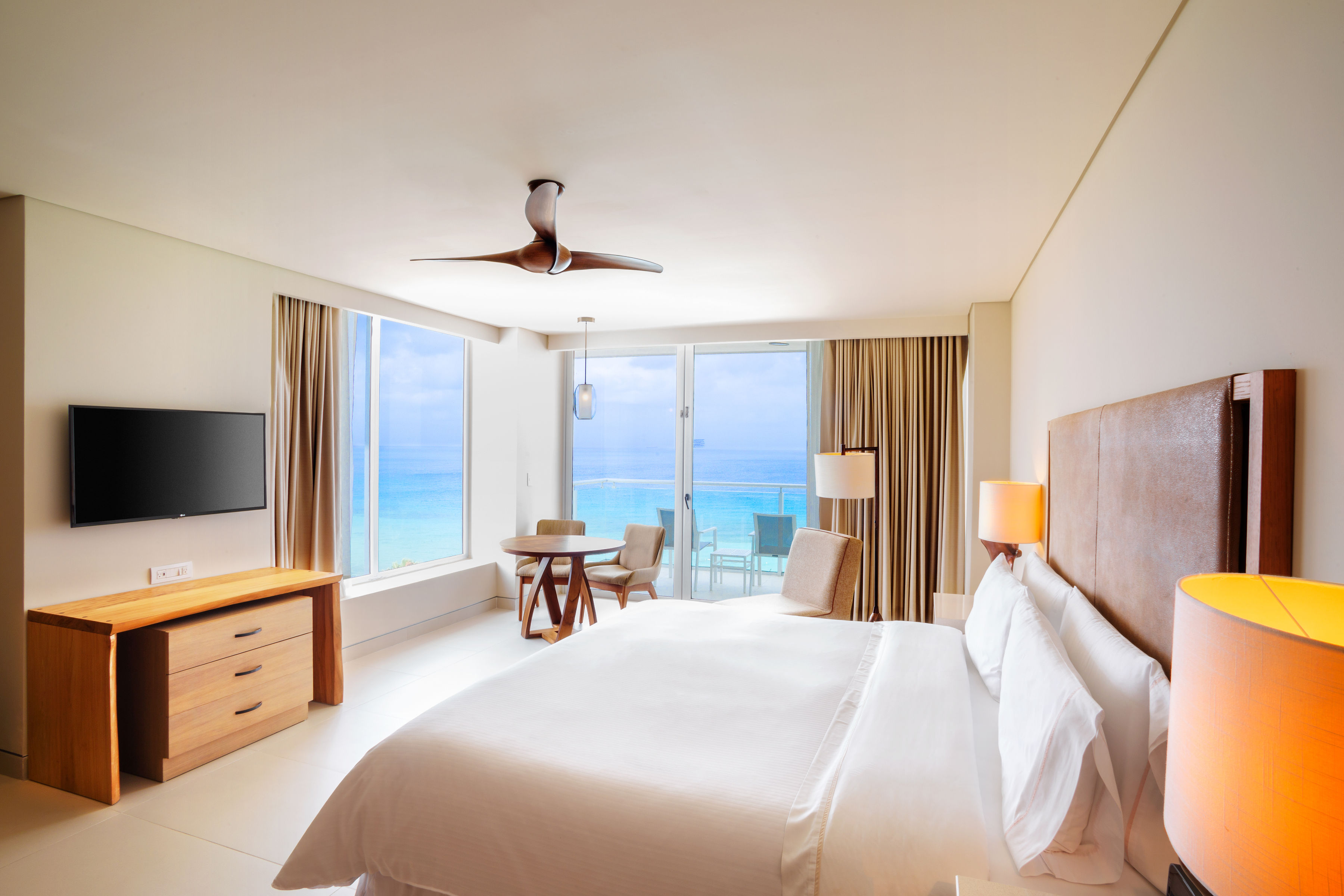 Room Classic King Bed