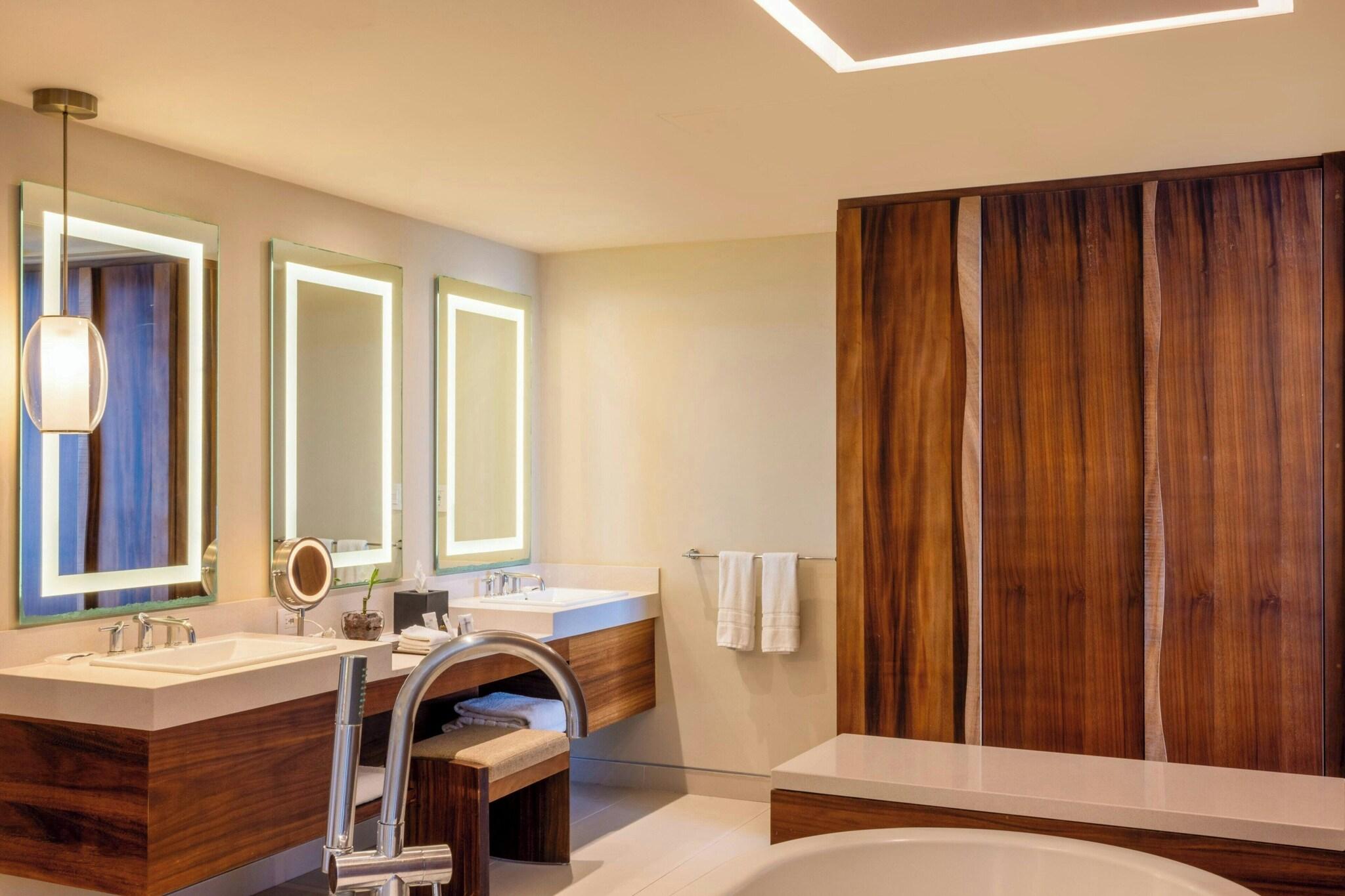 Junior Suite Ocean View