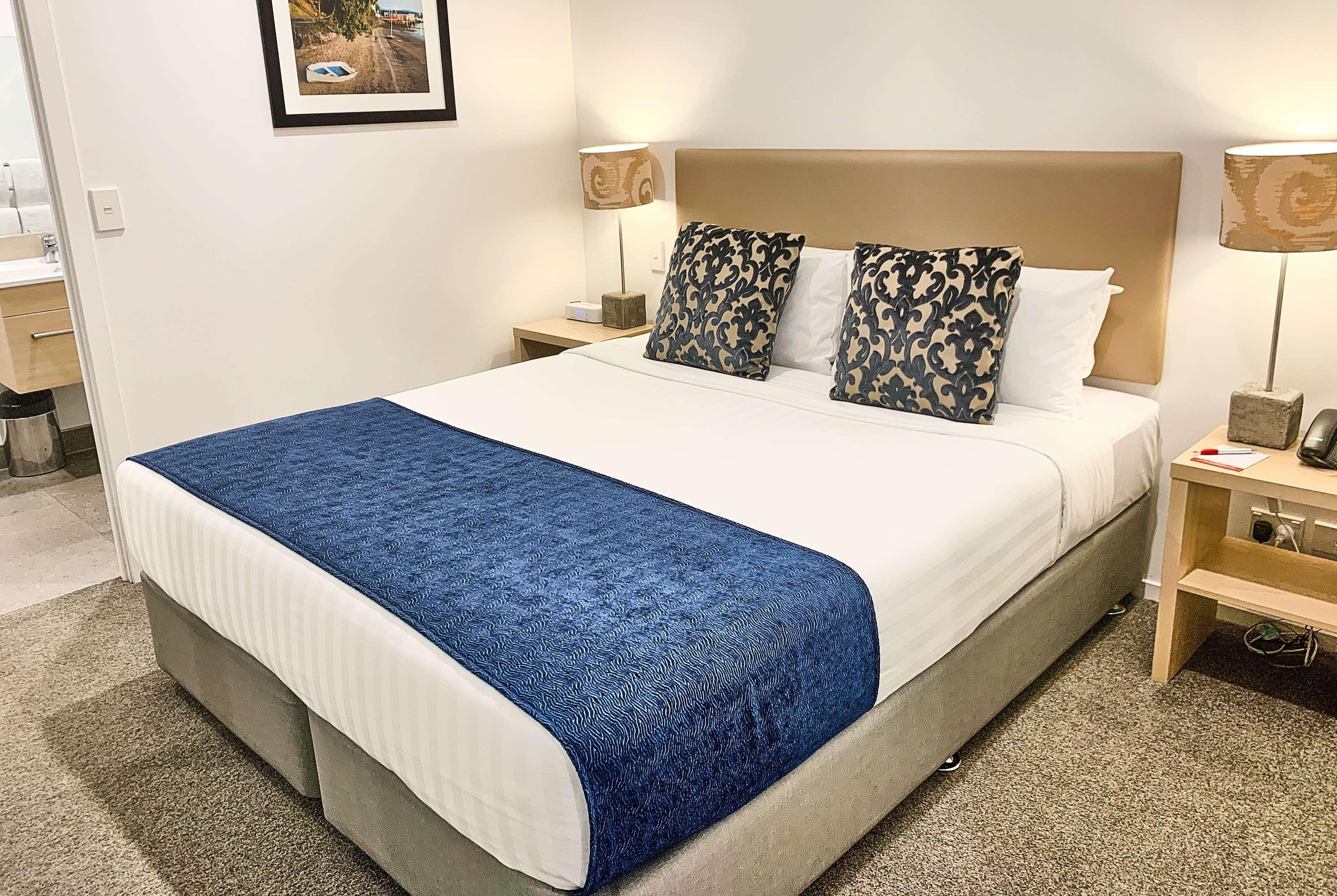 Apartment King Size Bed