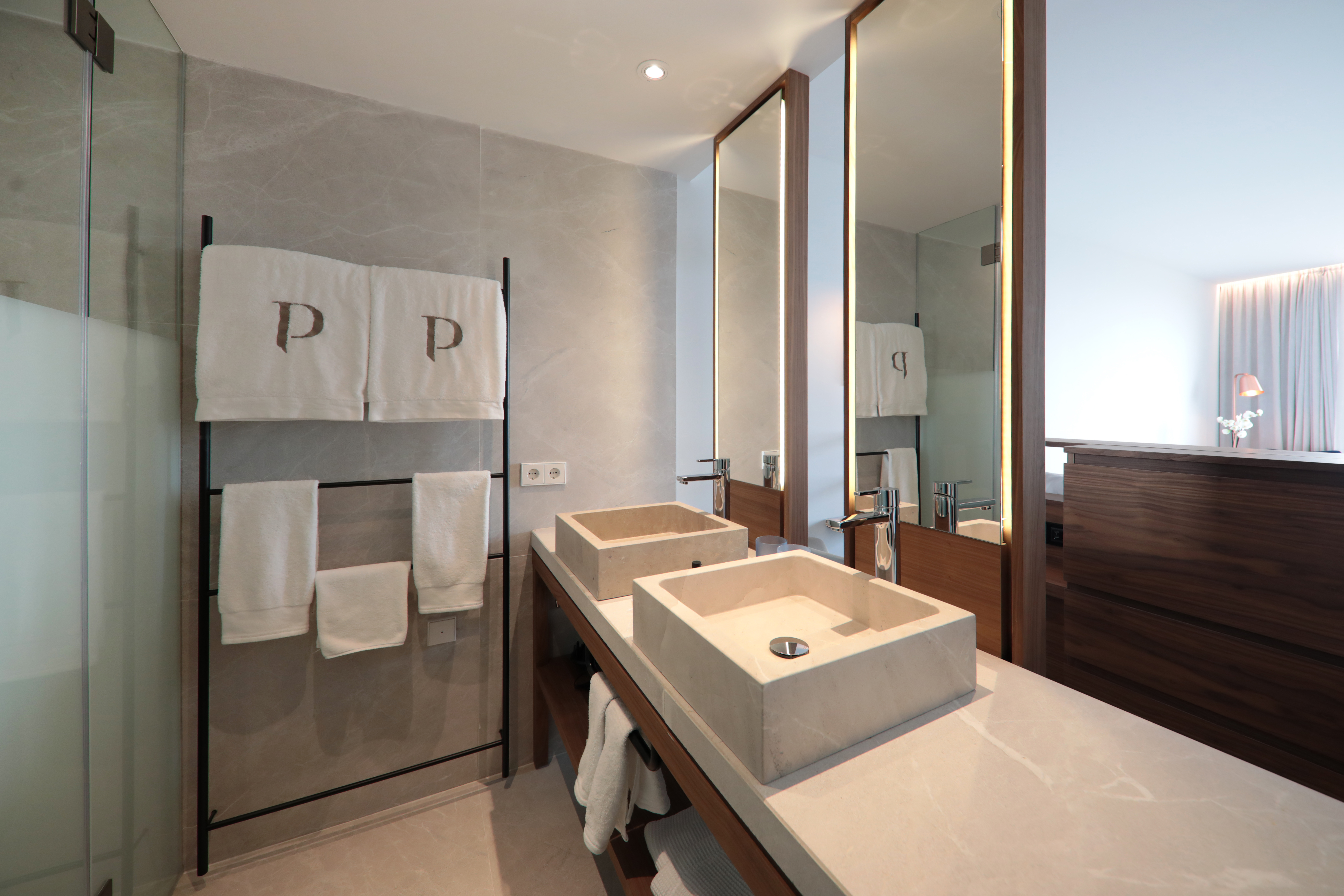 Double or Twin Premium Sea View