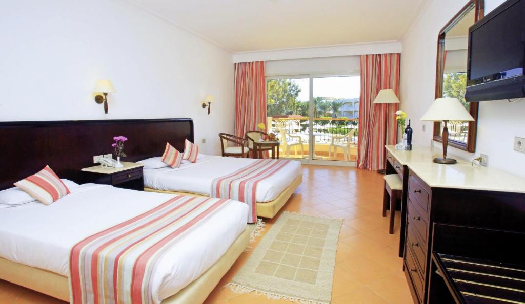 Family Room Side Sea View