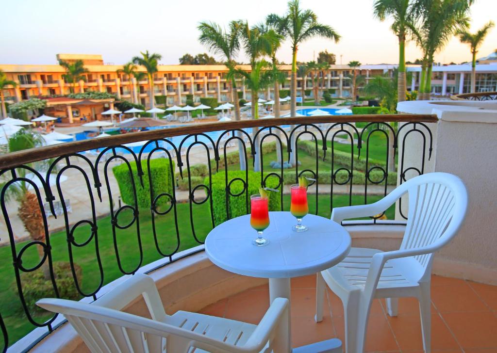 Family Room Side Sea View