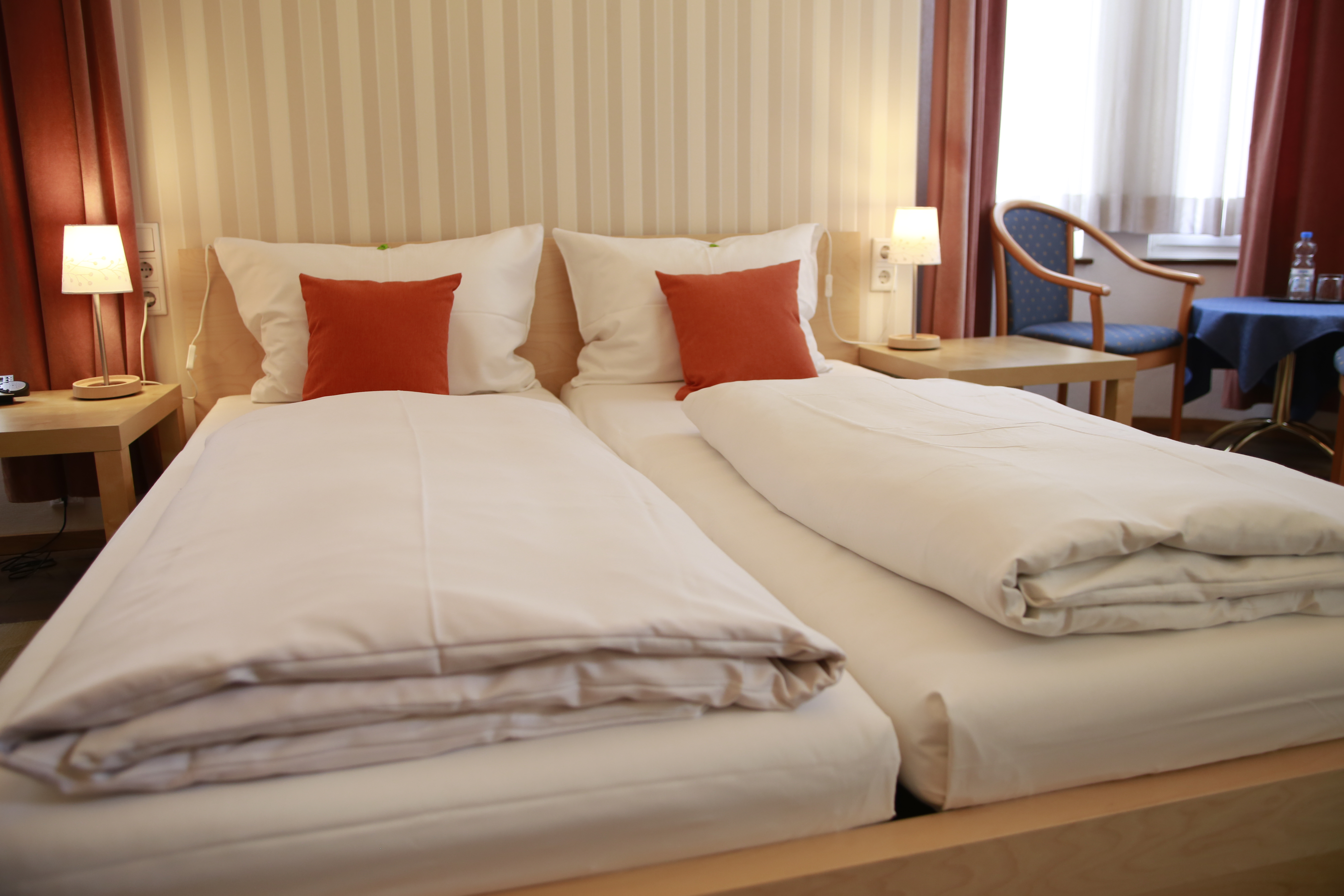 Double or Twin Standard