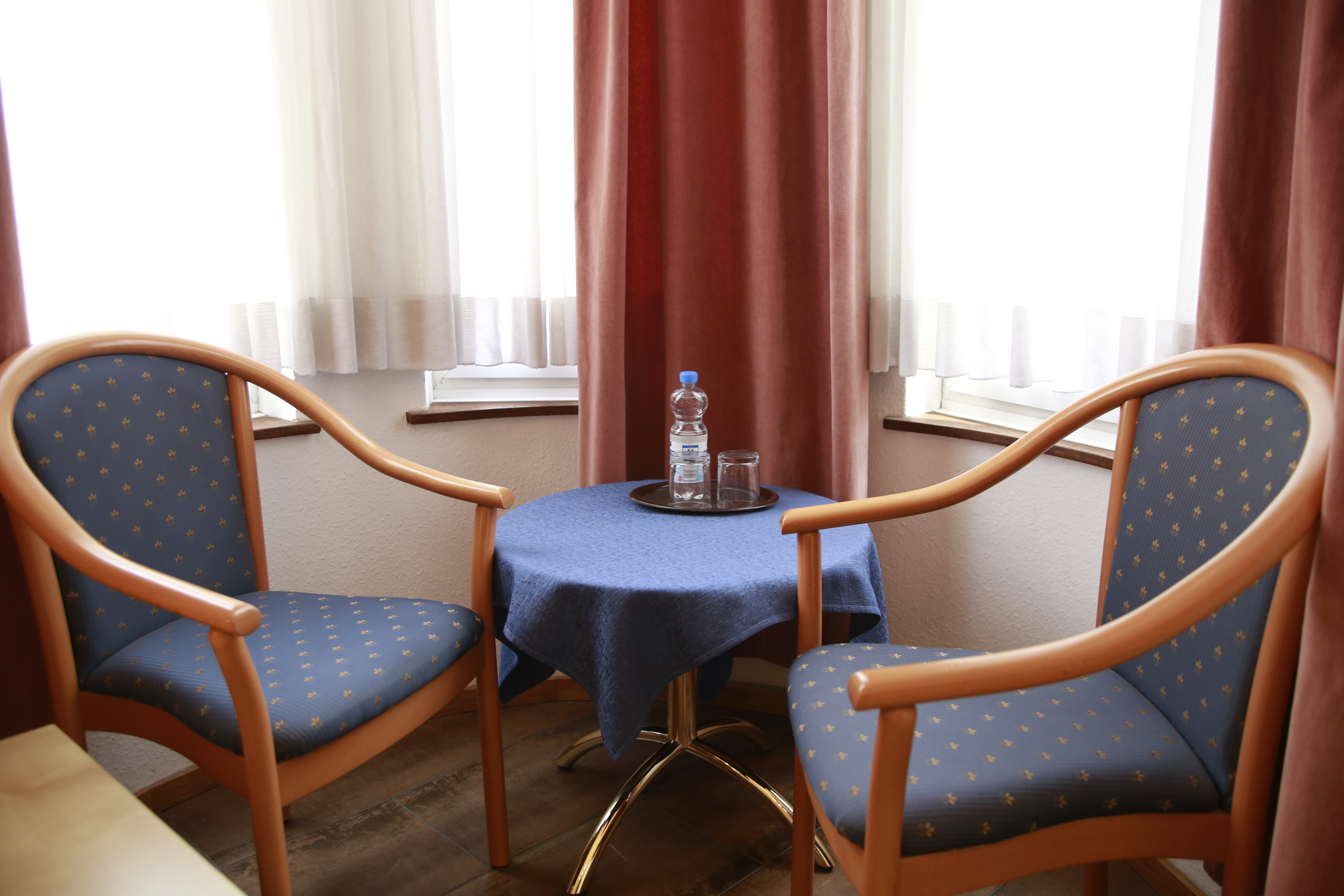 Double or Twin Standard