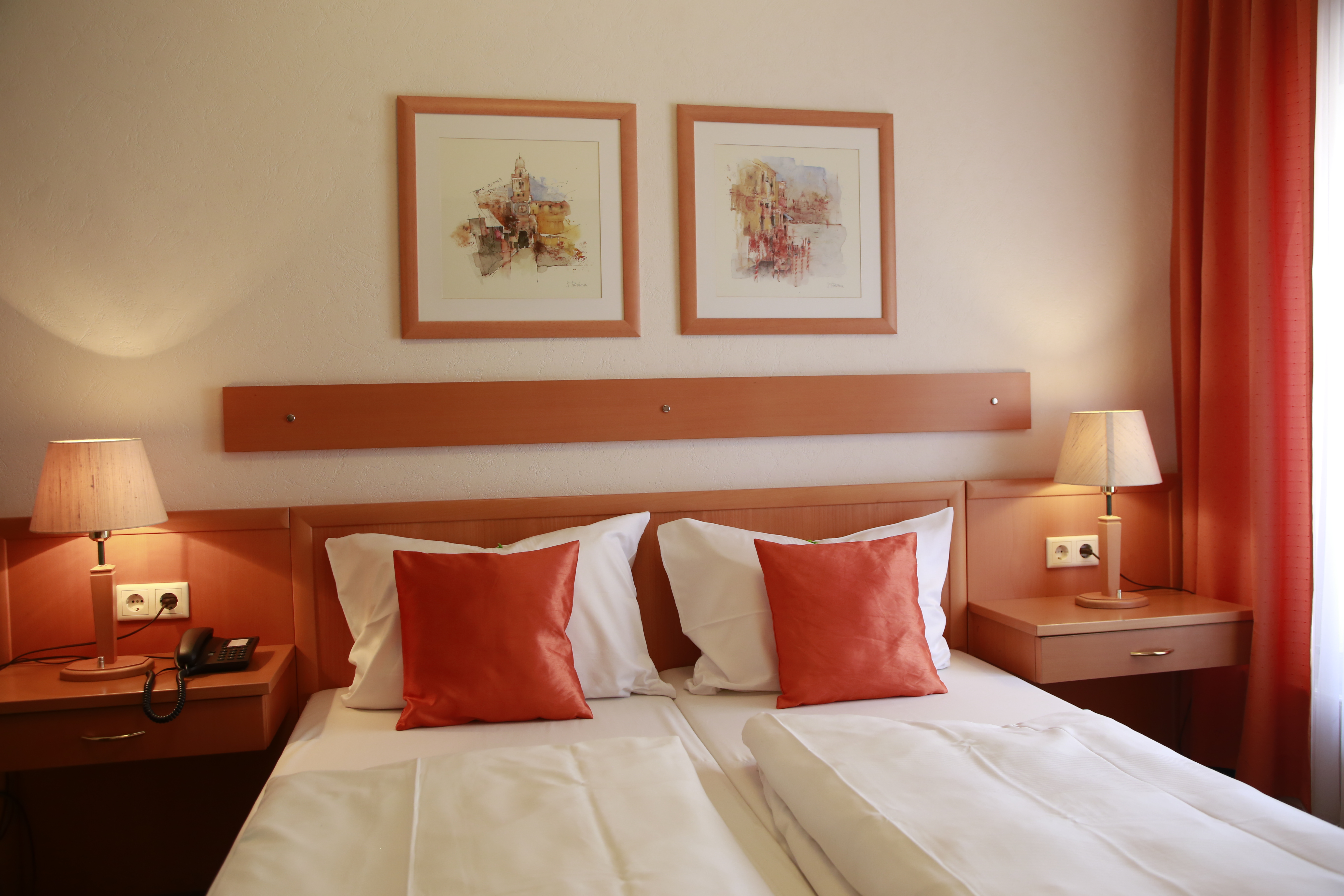 Double or Twin Standard