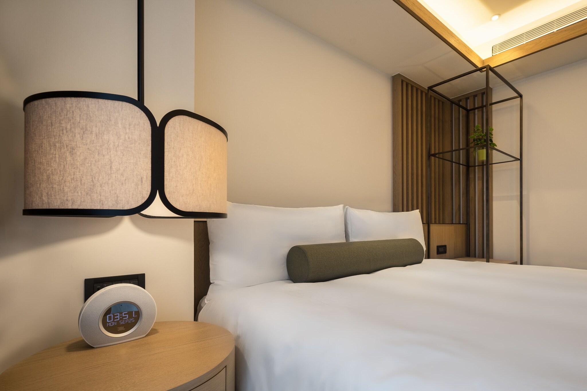 Suite Deluxe Queen Bed