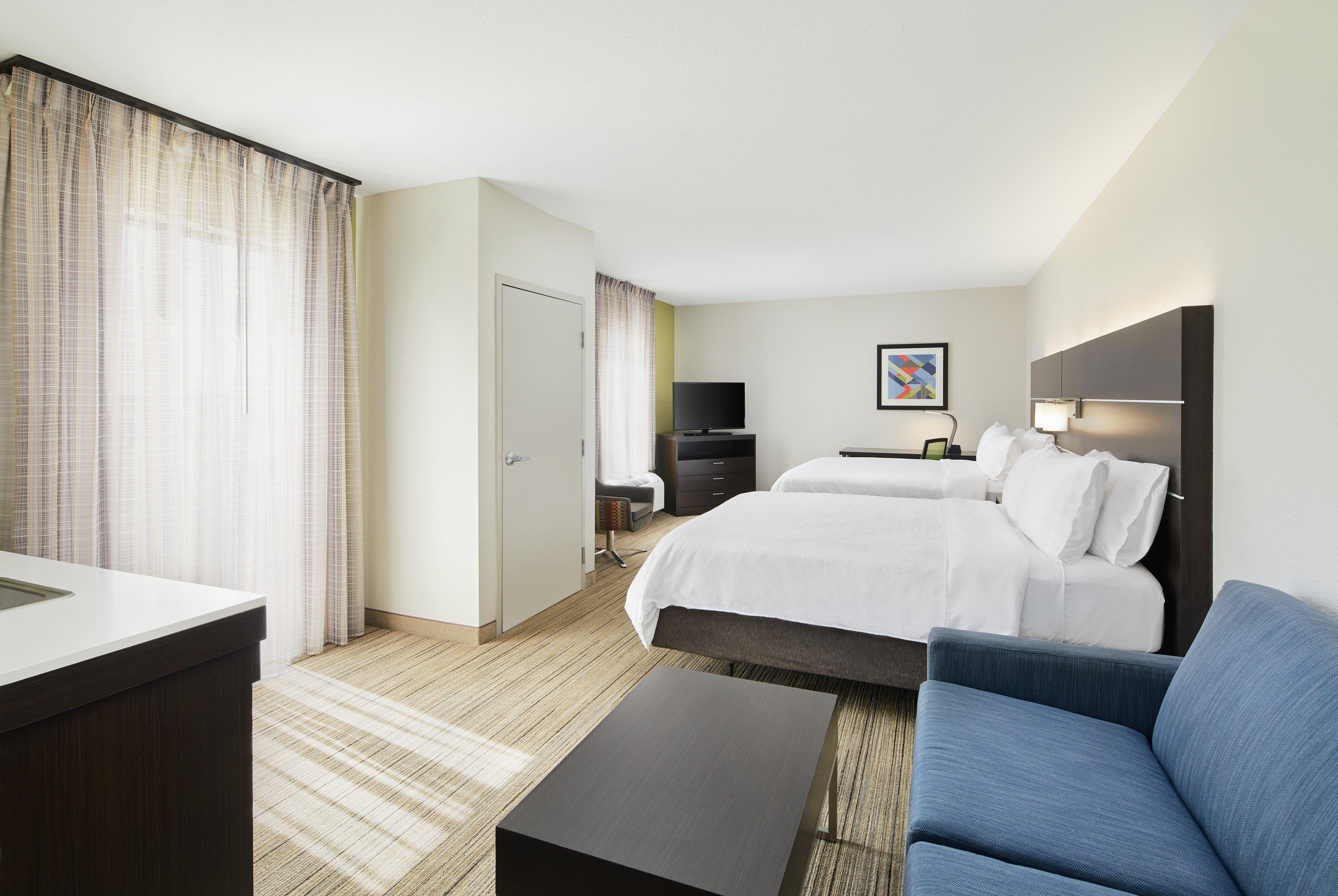 Suite Two Queen Beds Non Smoking