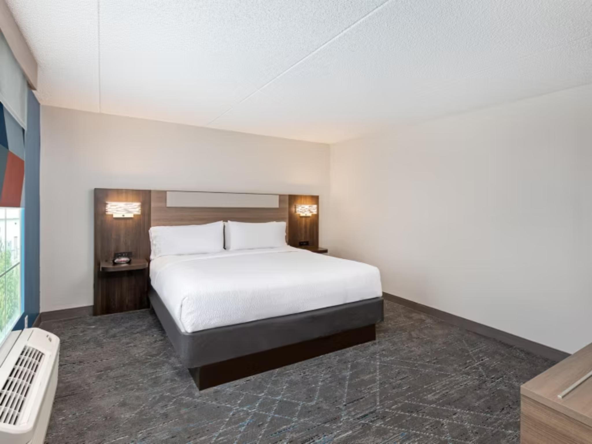 Double Accessible King Size Bed