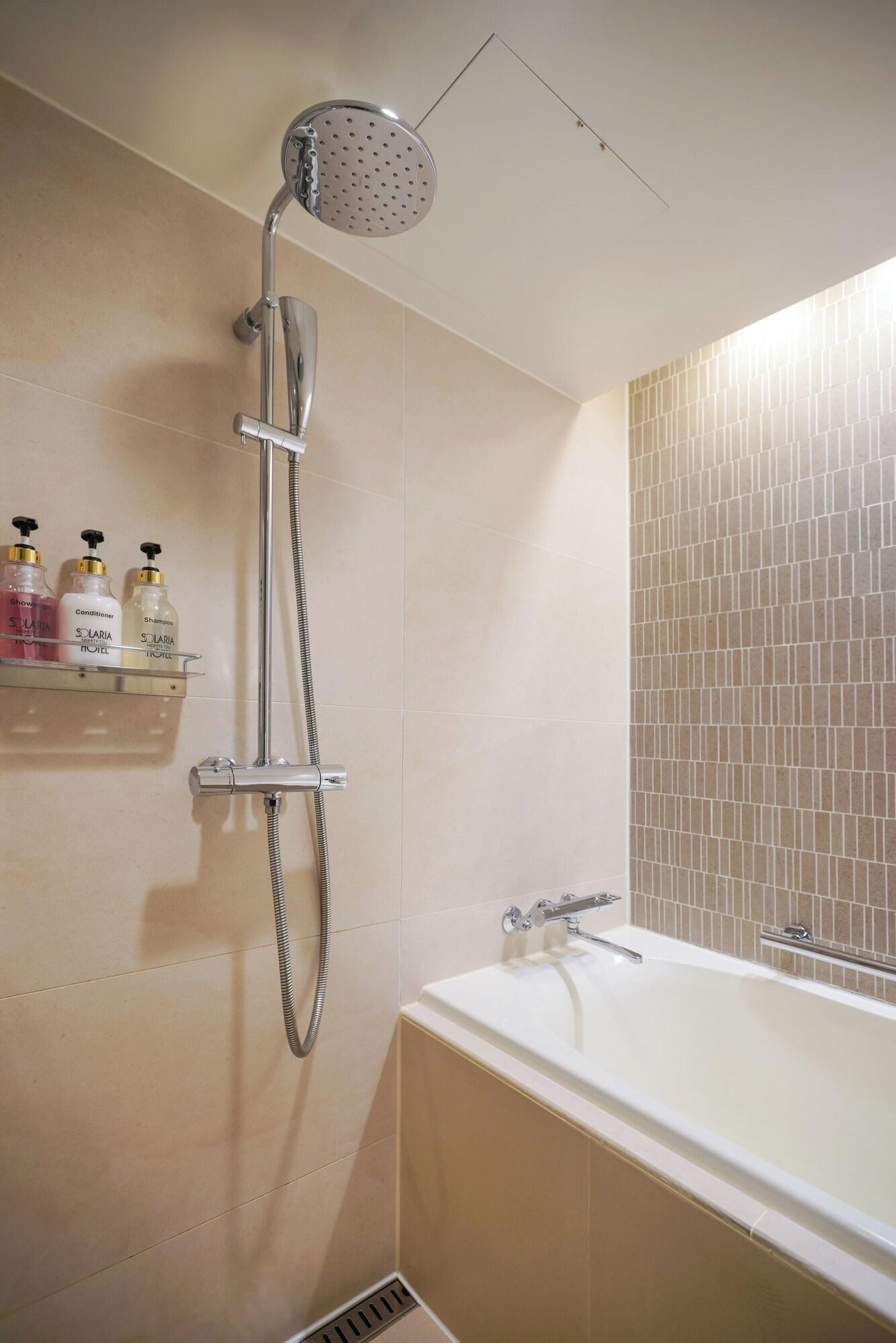 Double Executive Queen Bed