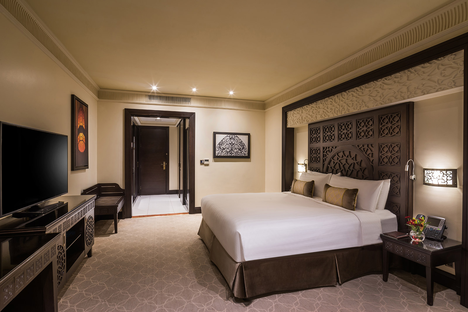 Double or Twin Executive