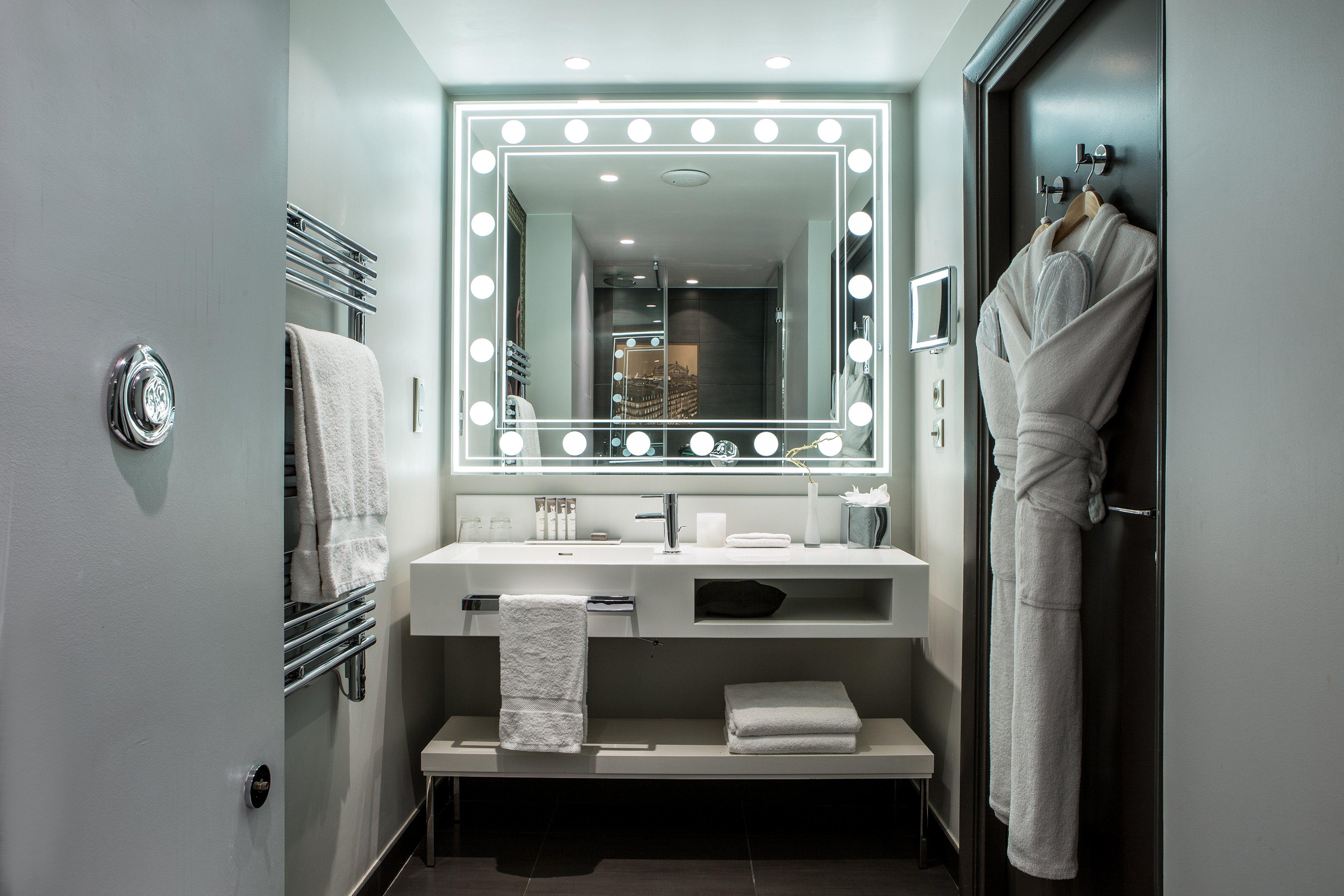 Double Premium Queen Bed