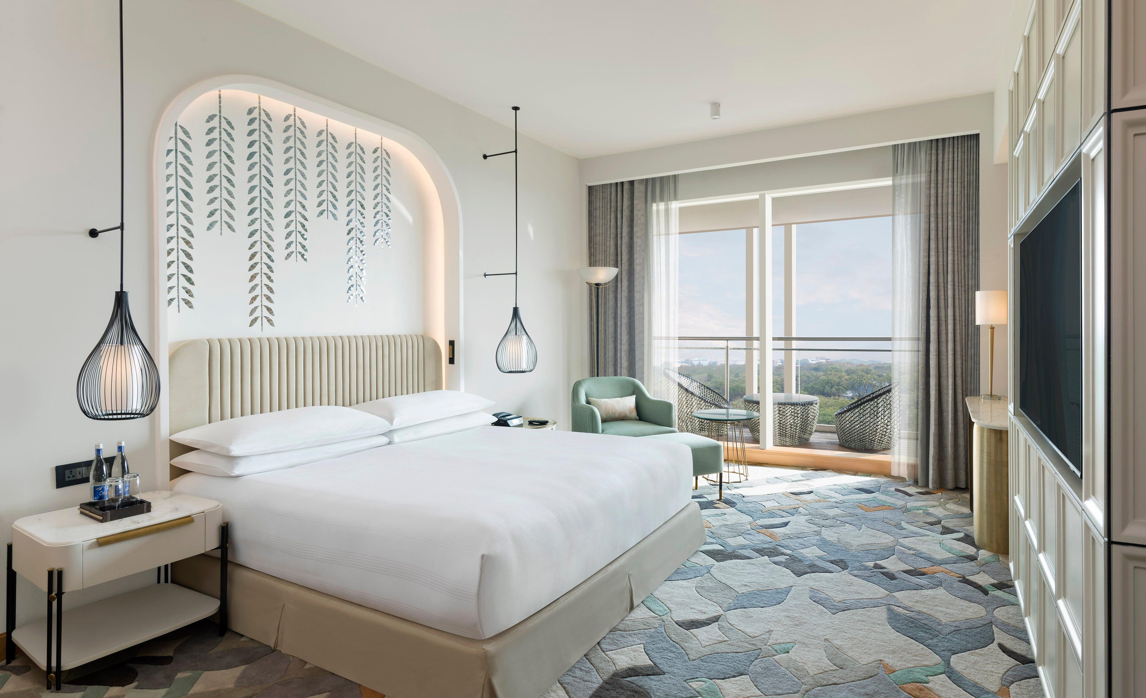 Double Deluxe King Bed