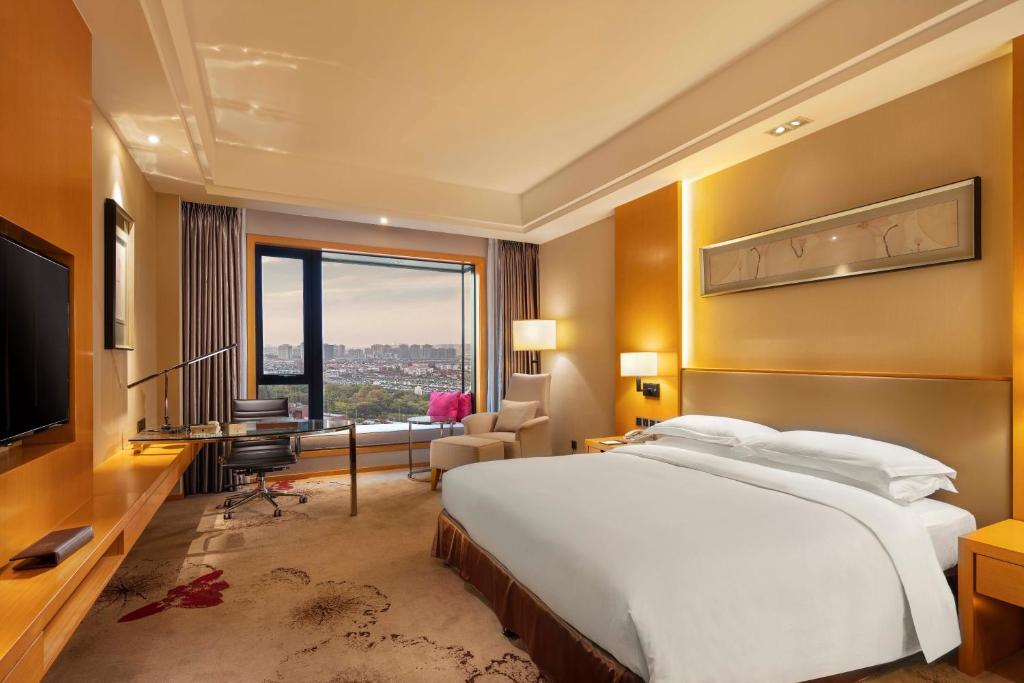 Room Executive King Bed