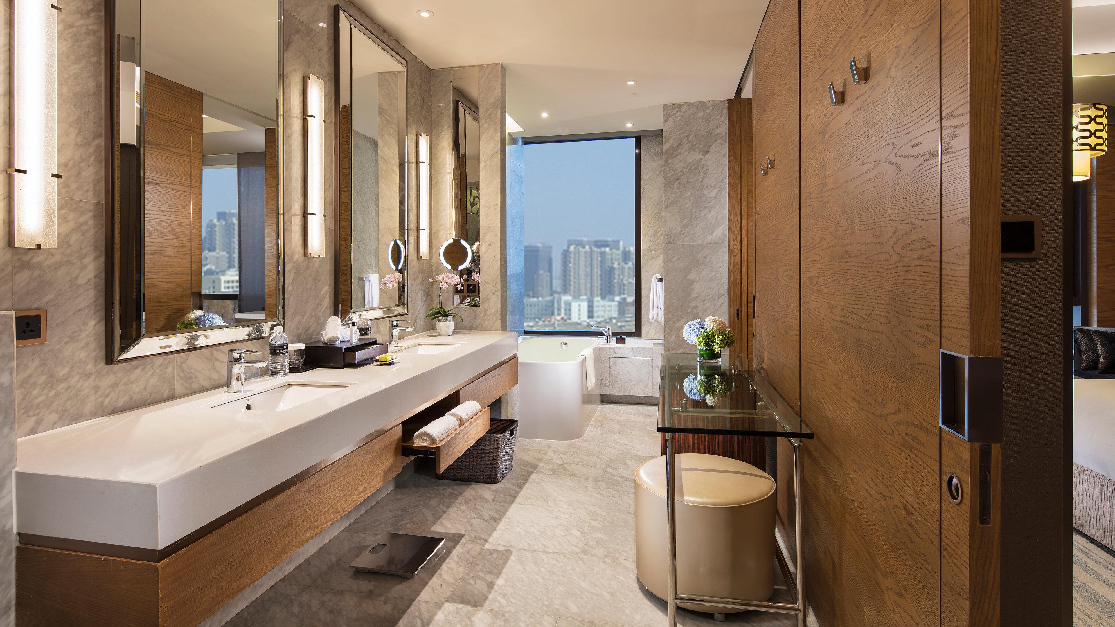 Double Classic City View