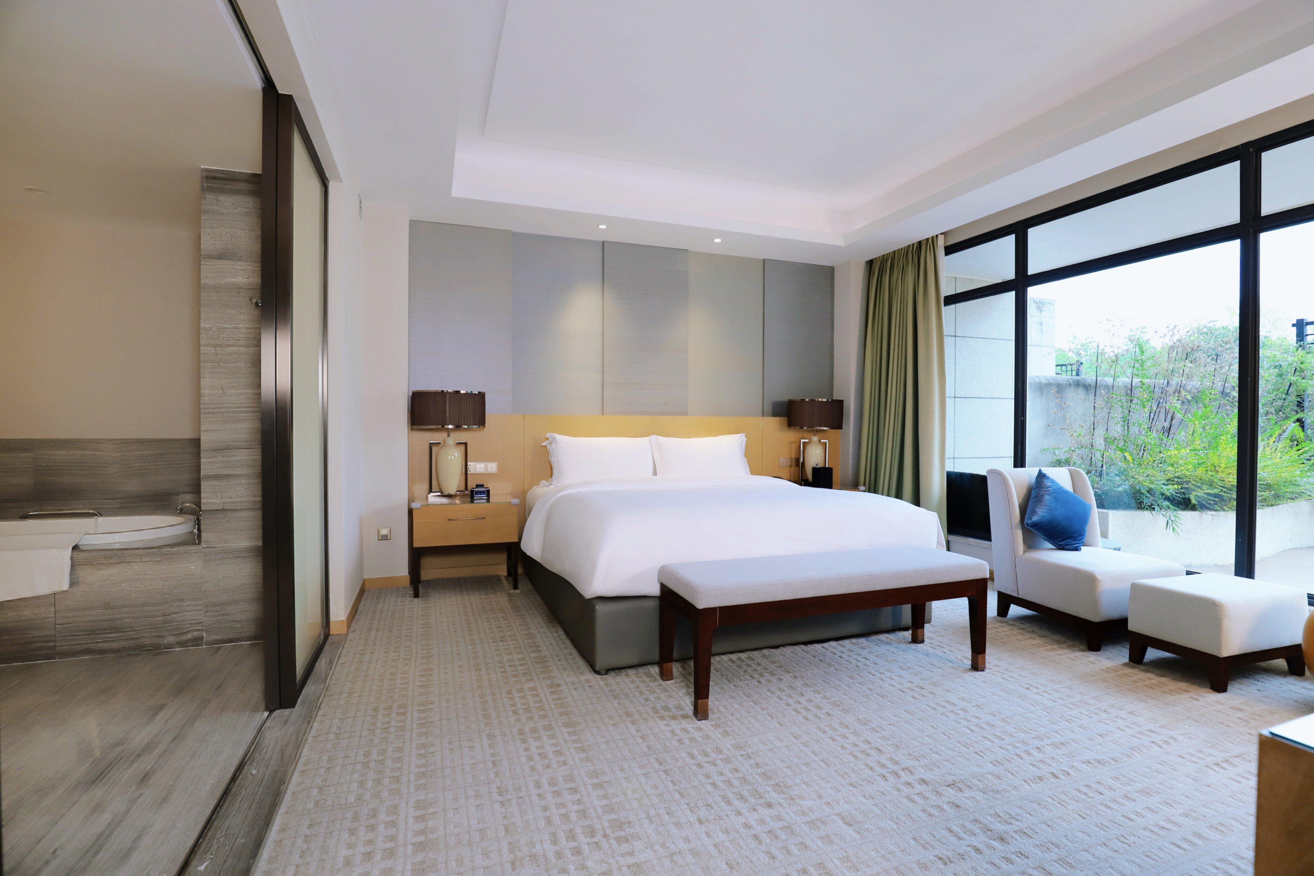 Suite Garden View with Balcony