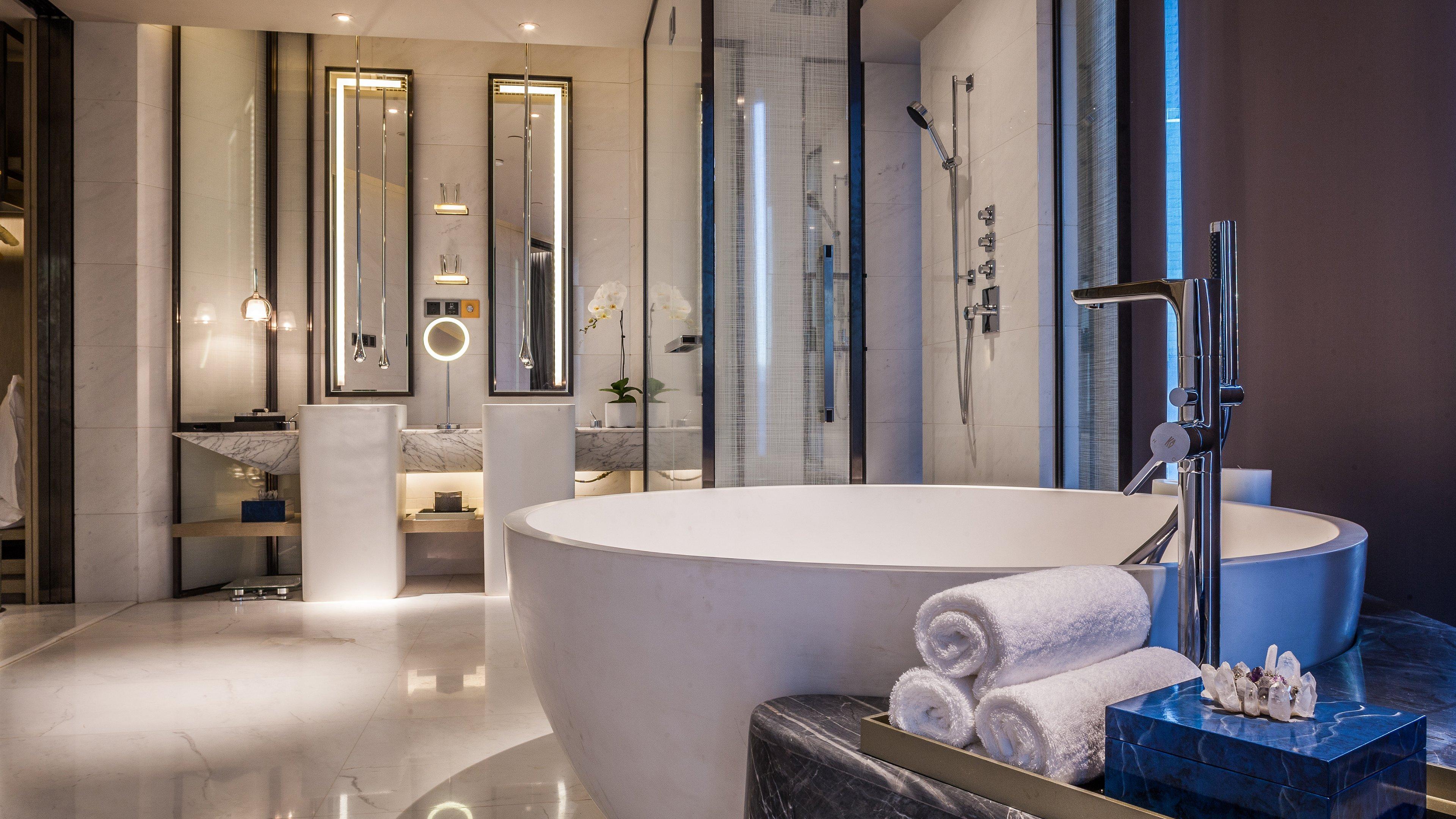 Junior Suite with Views