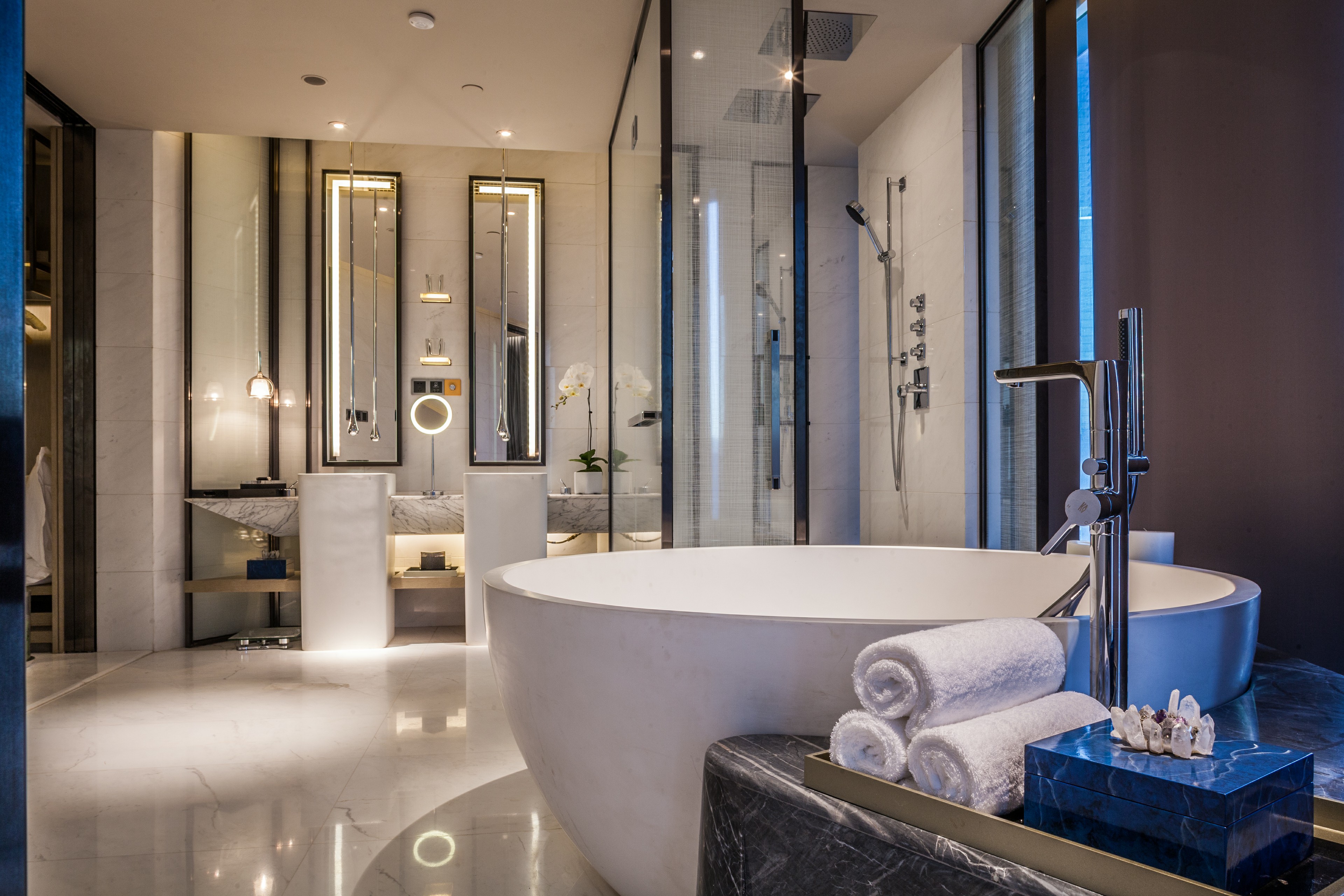 Junior Suite with Views
