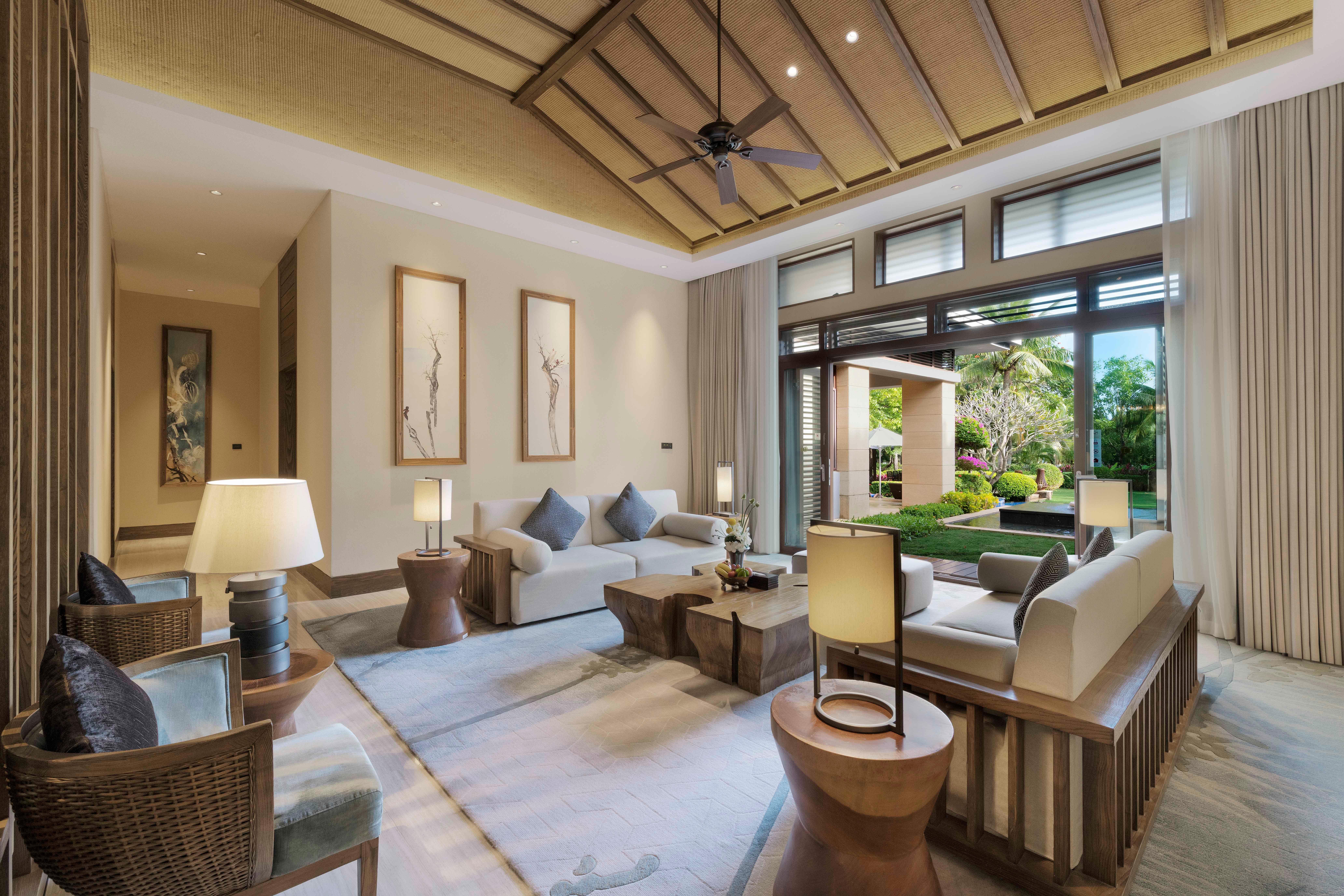 Suite Three Bedrooms with Private Pool