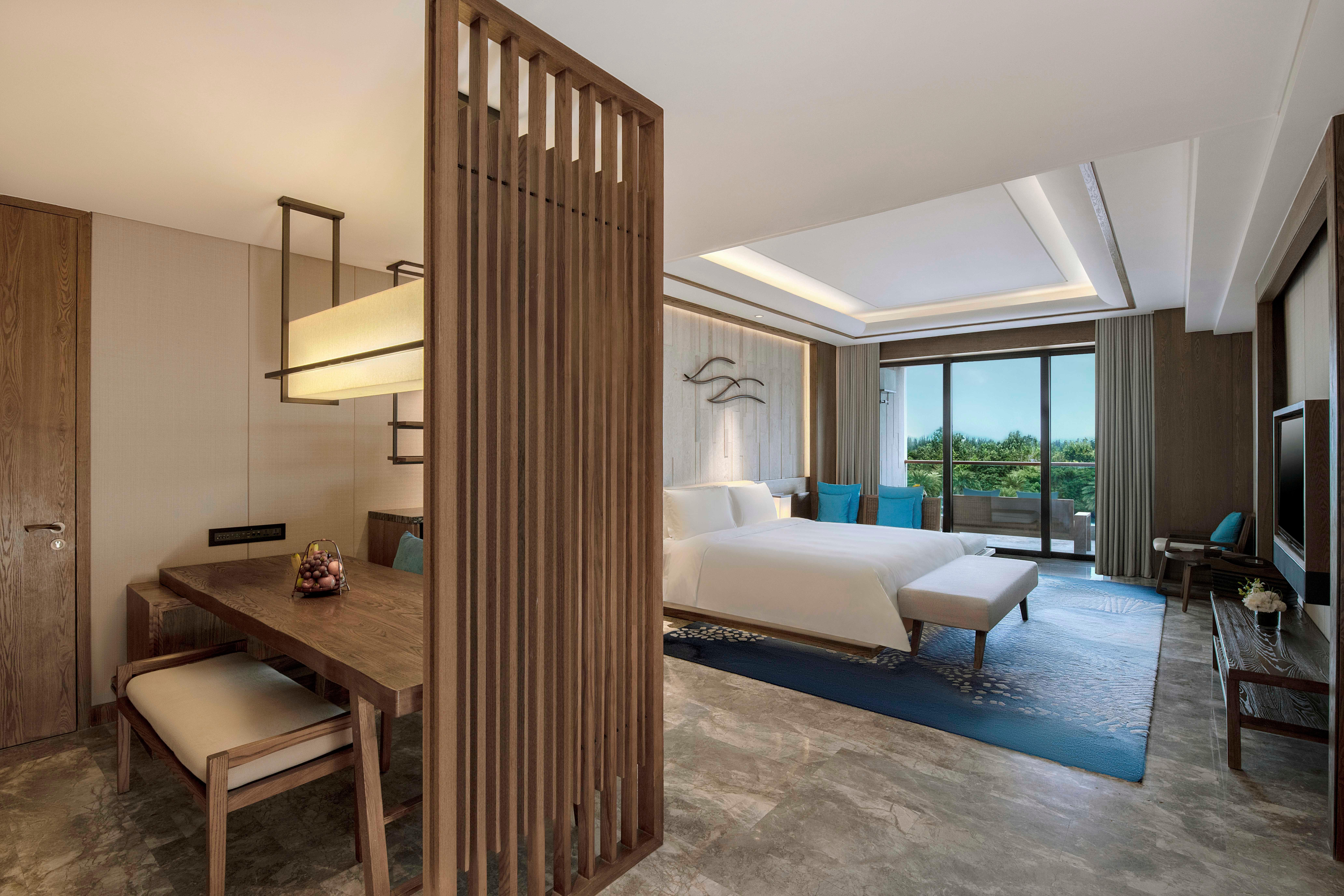 Double Classic King Bed