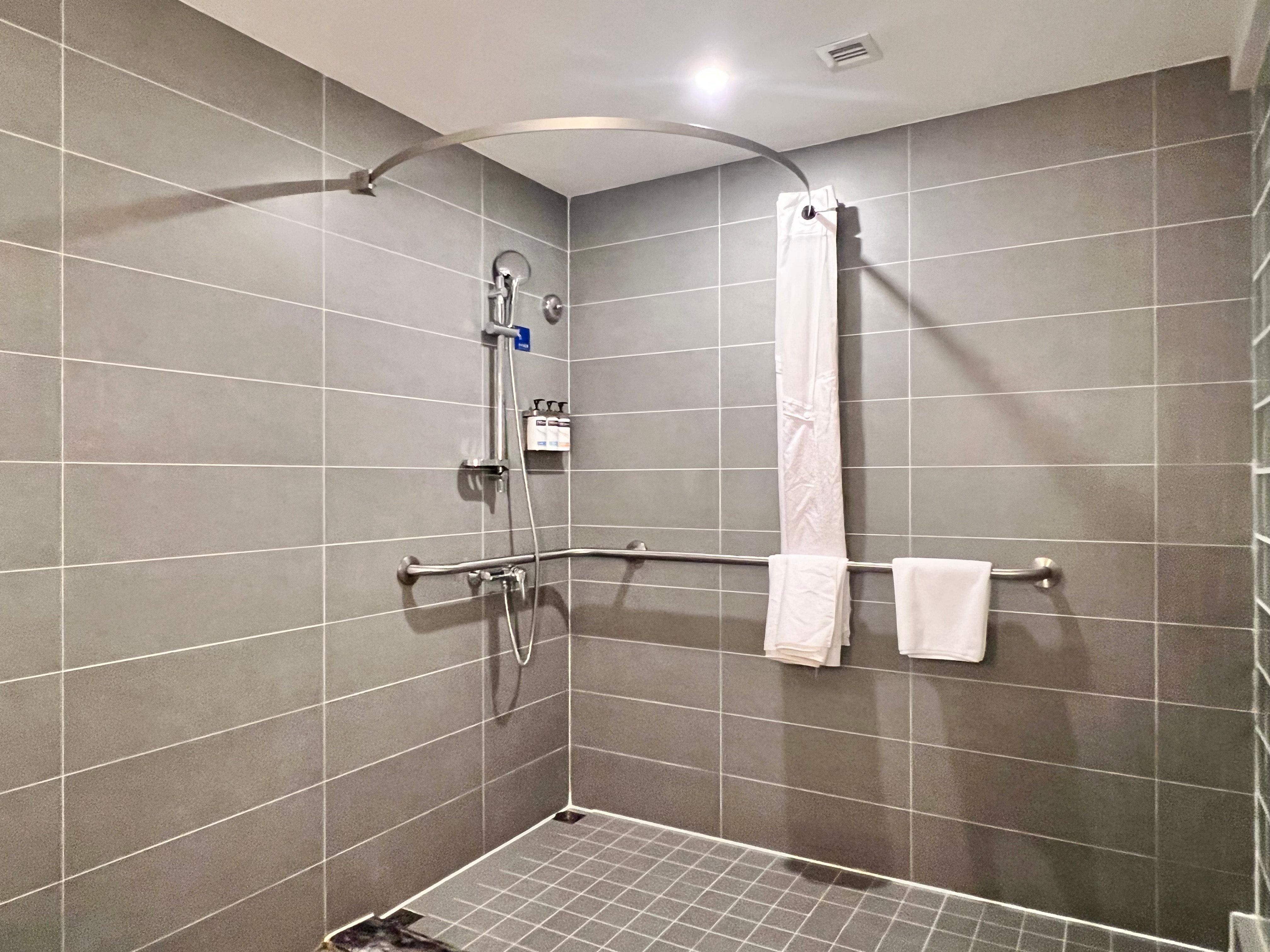 Double Accessible-queen Size Bed