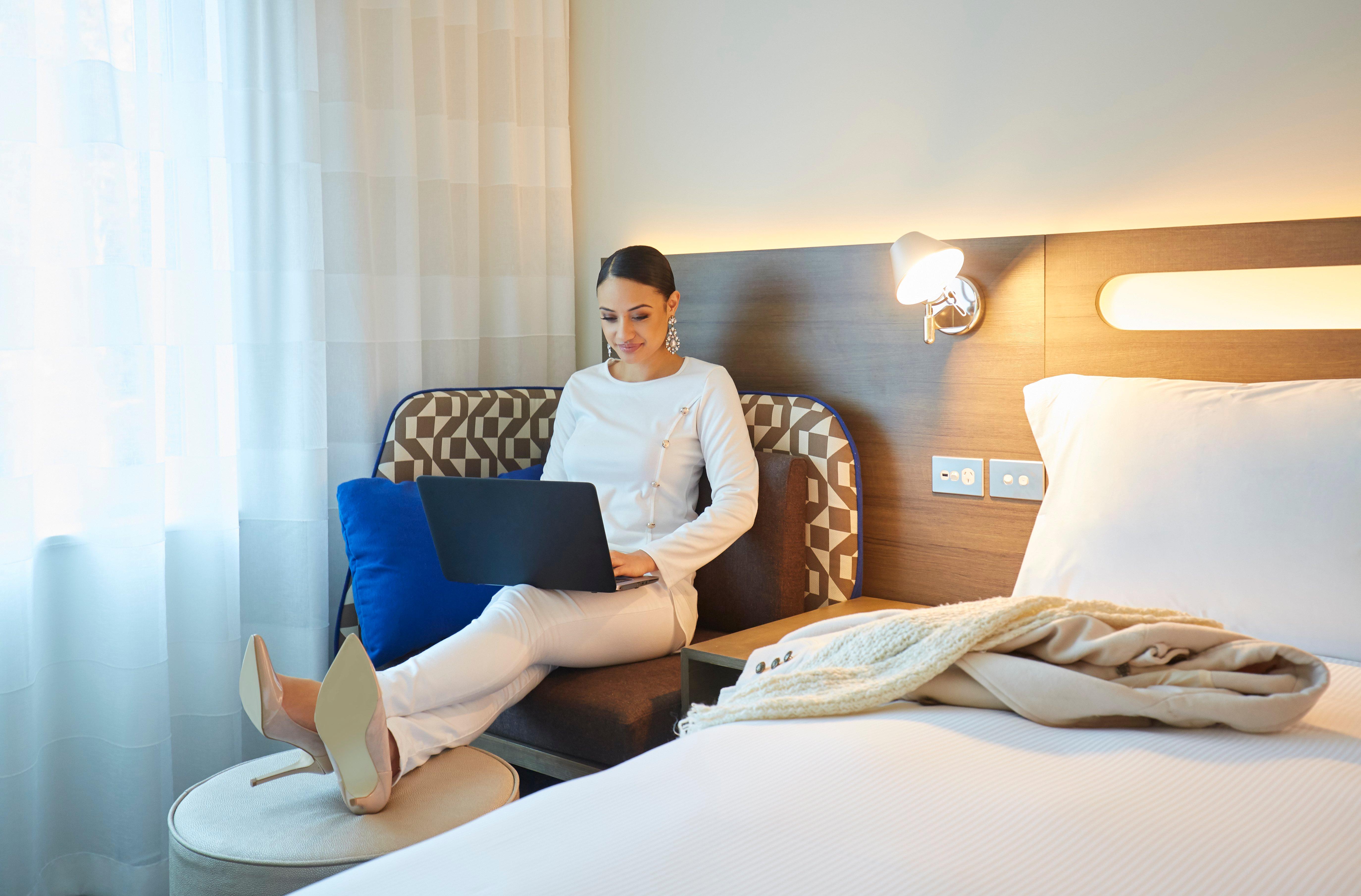 Double Queen Size Bed