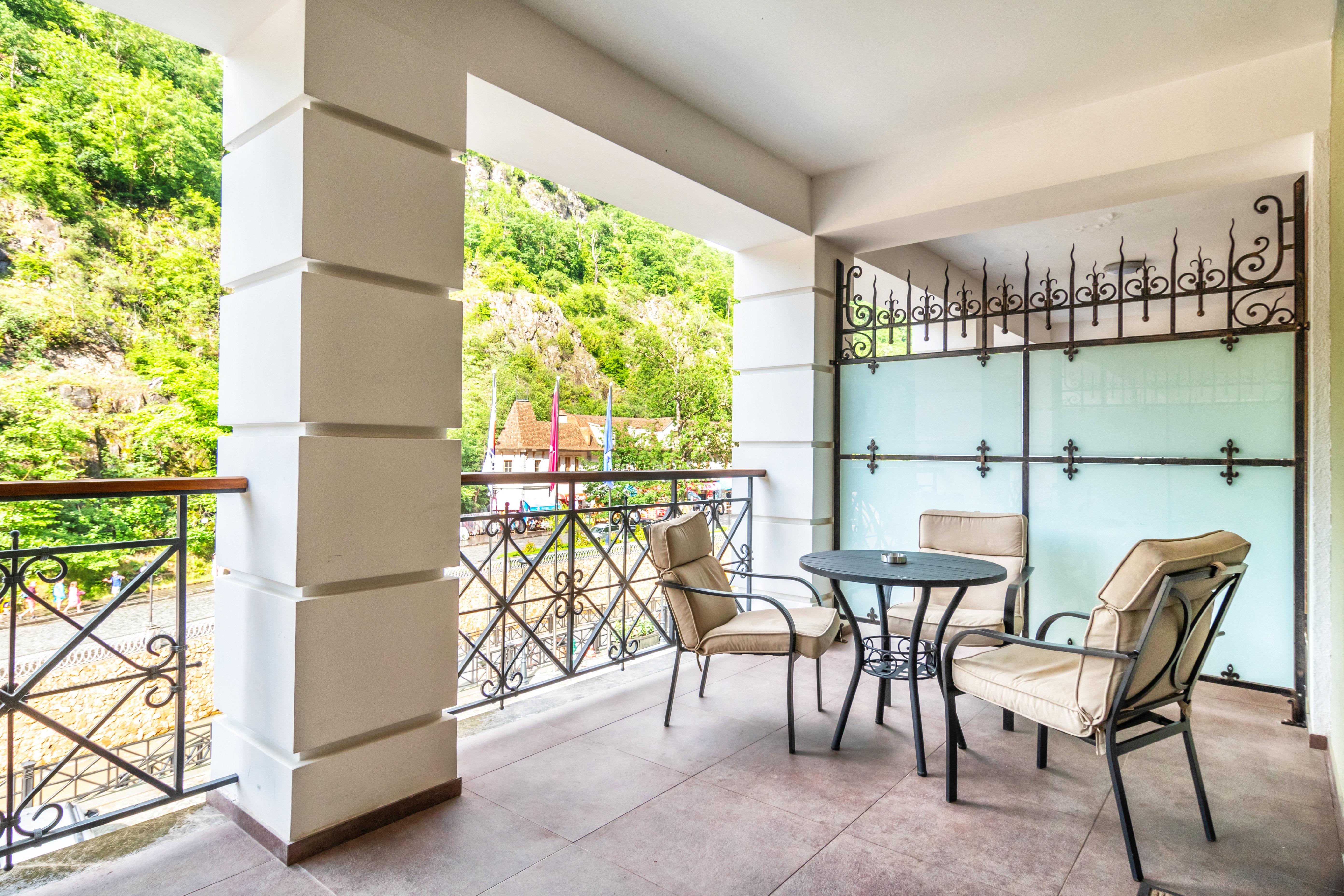 Double Premium King Bed