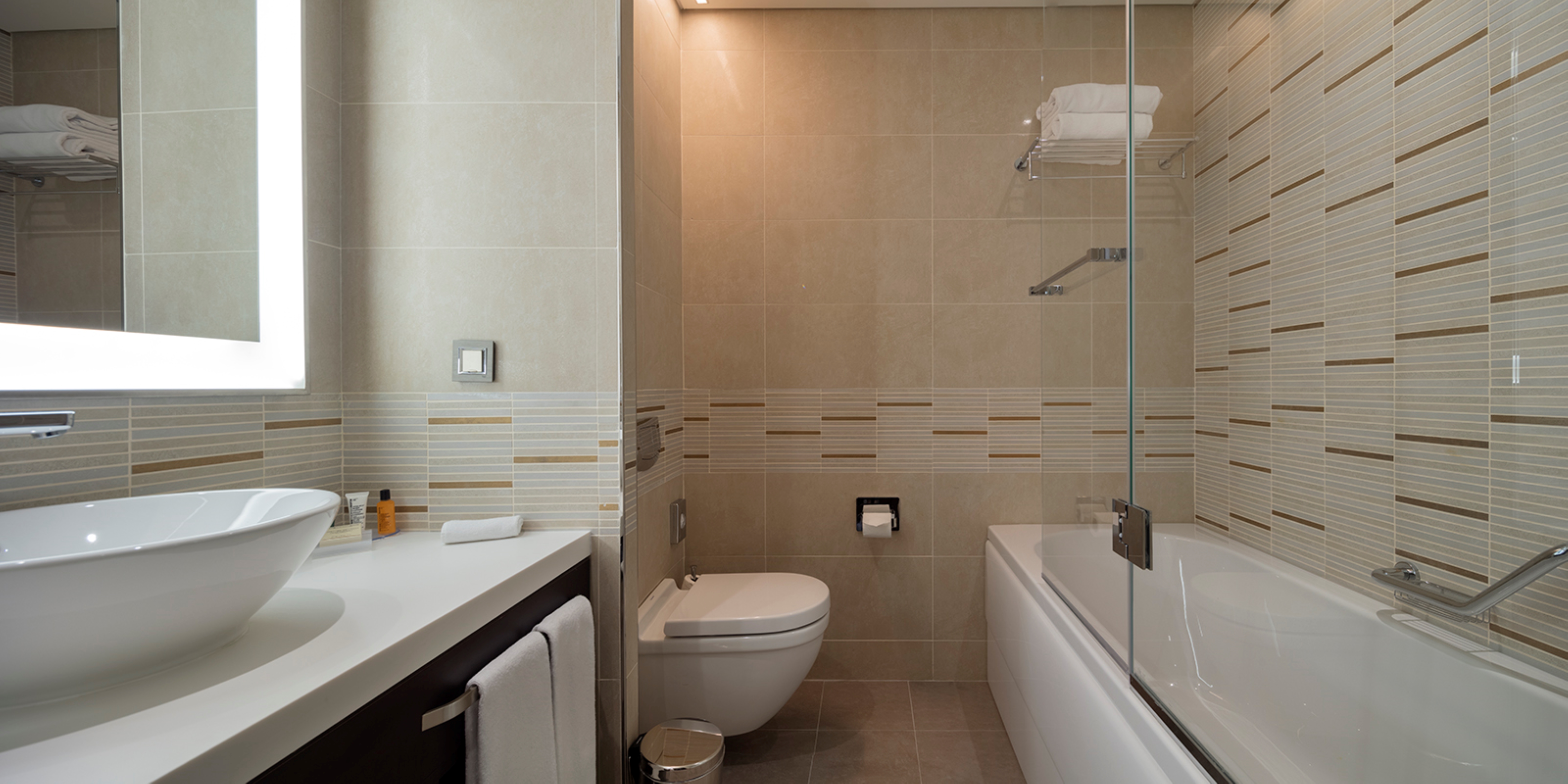 Double Superior King Bed