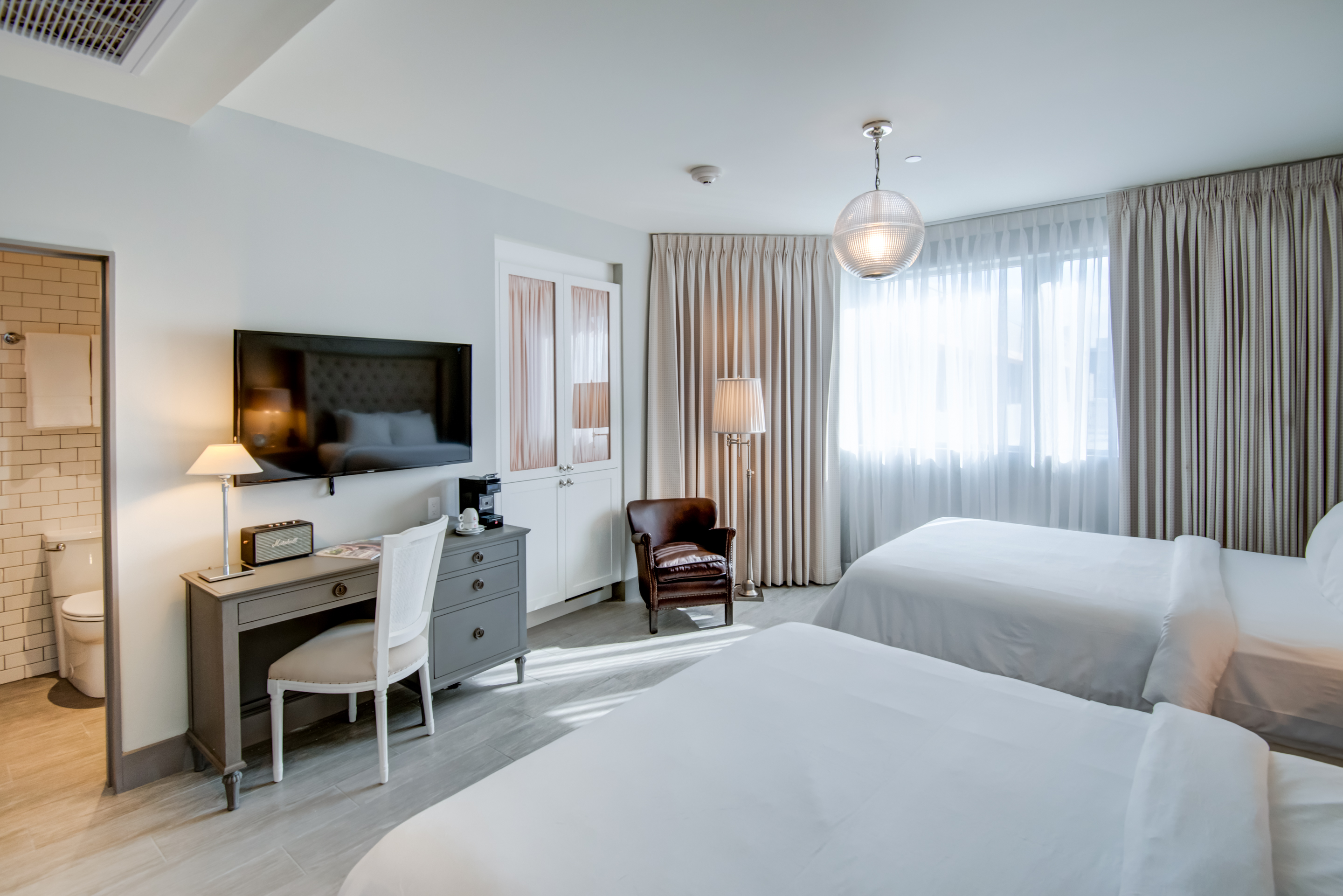 Double Classic Two Double Beds