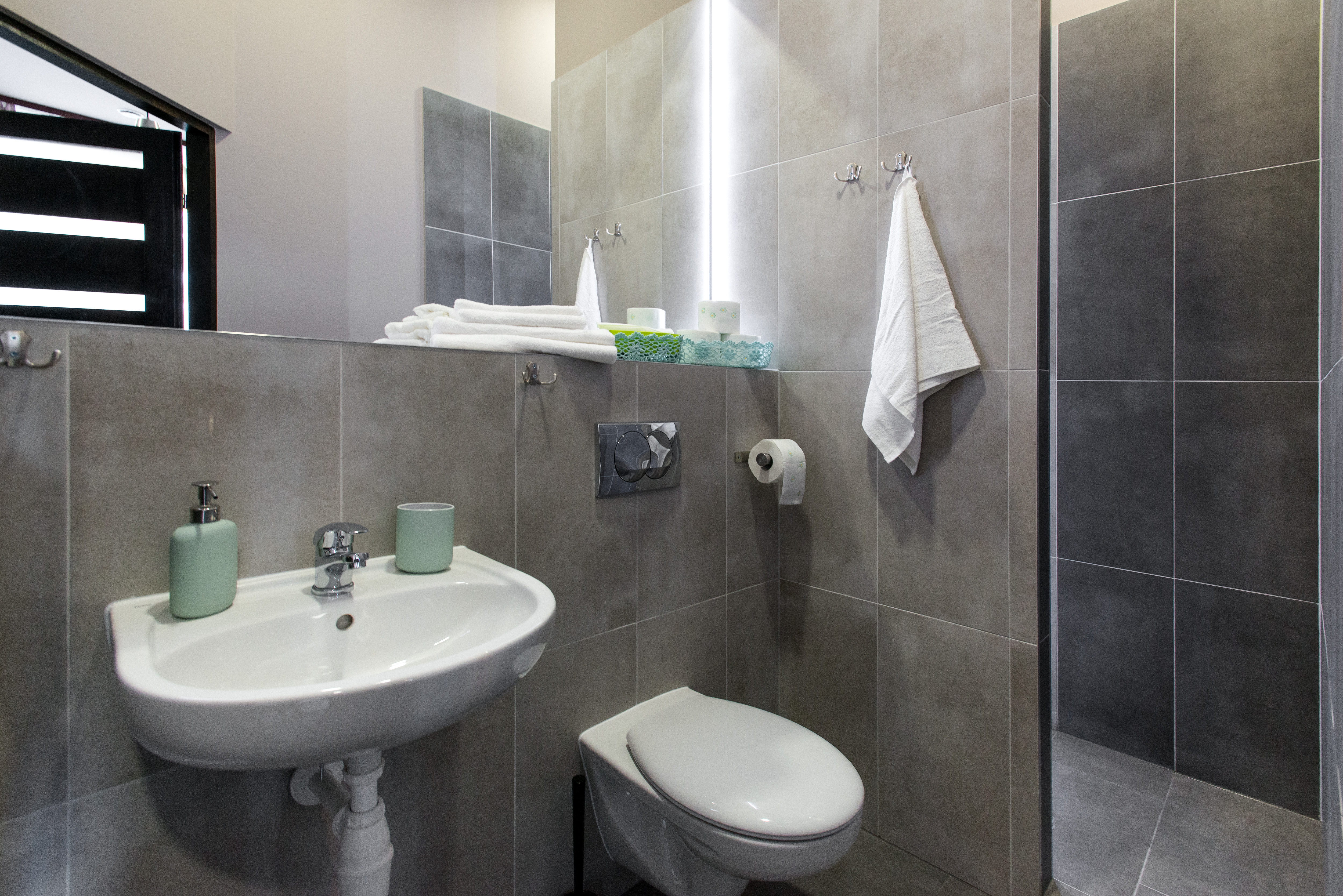 Apartment Capacity 4