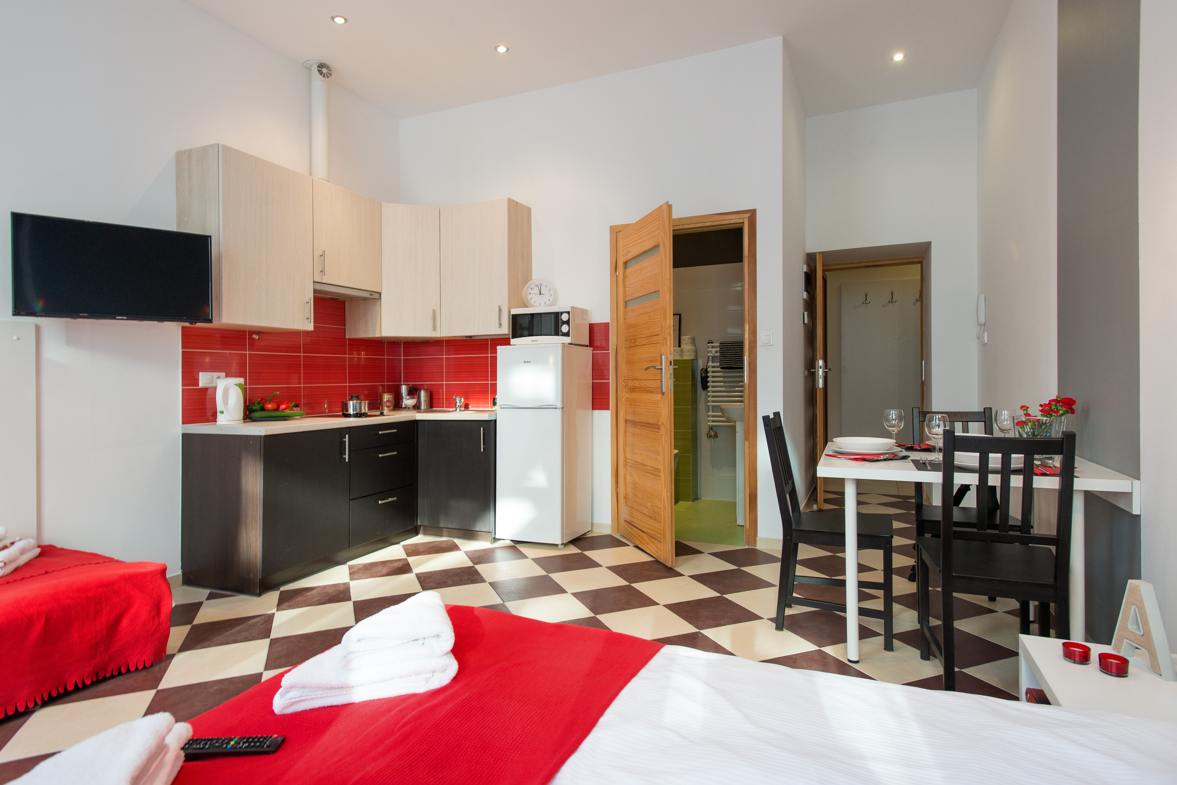 Apartment Capacity 3