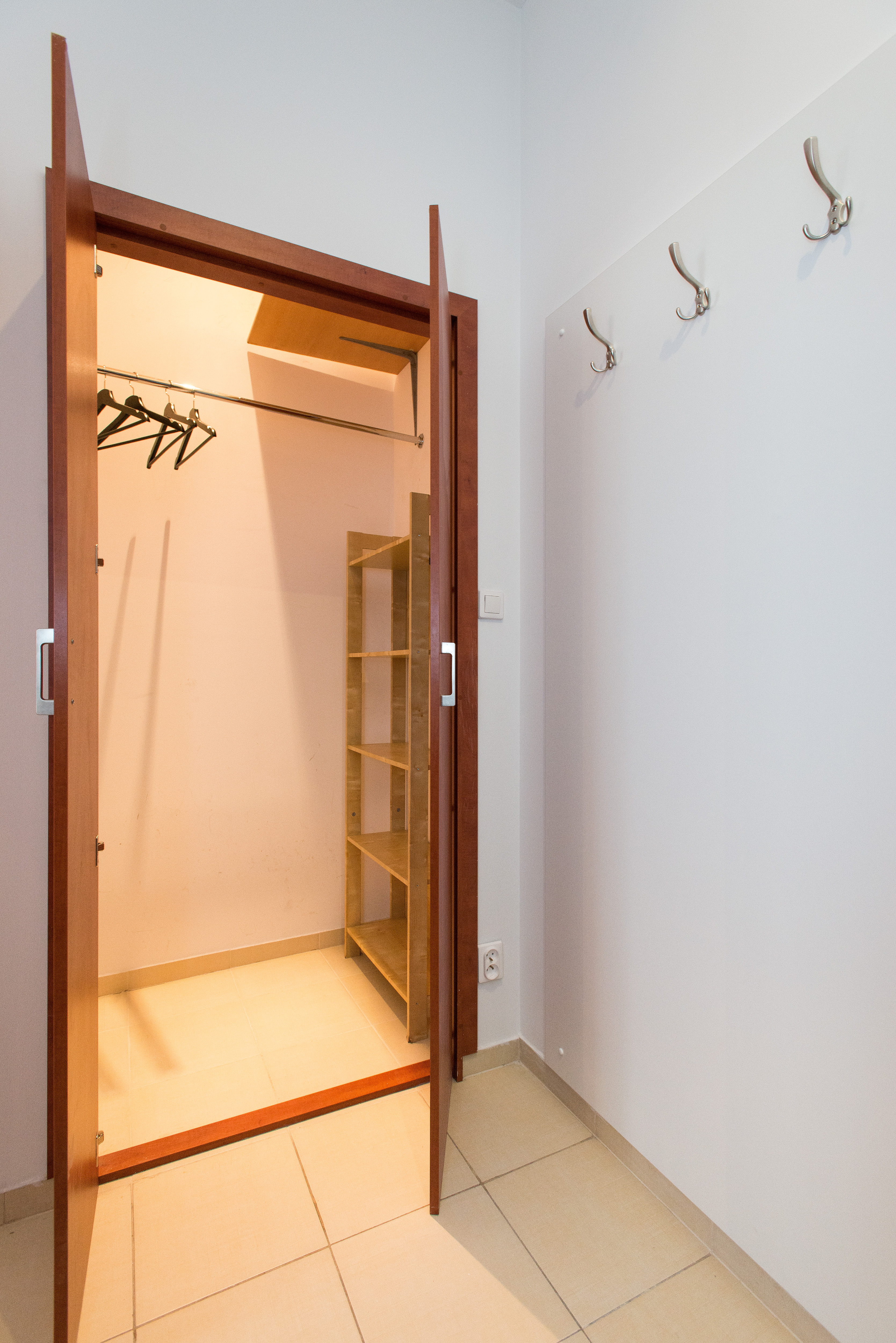 Apartment Capacity 3