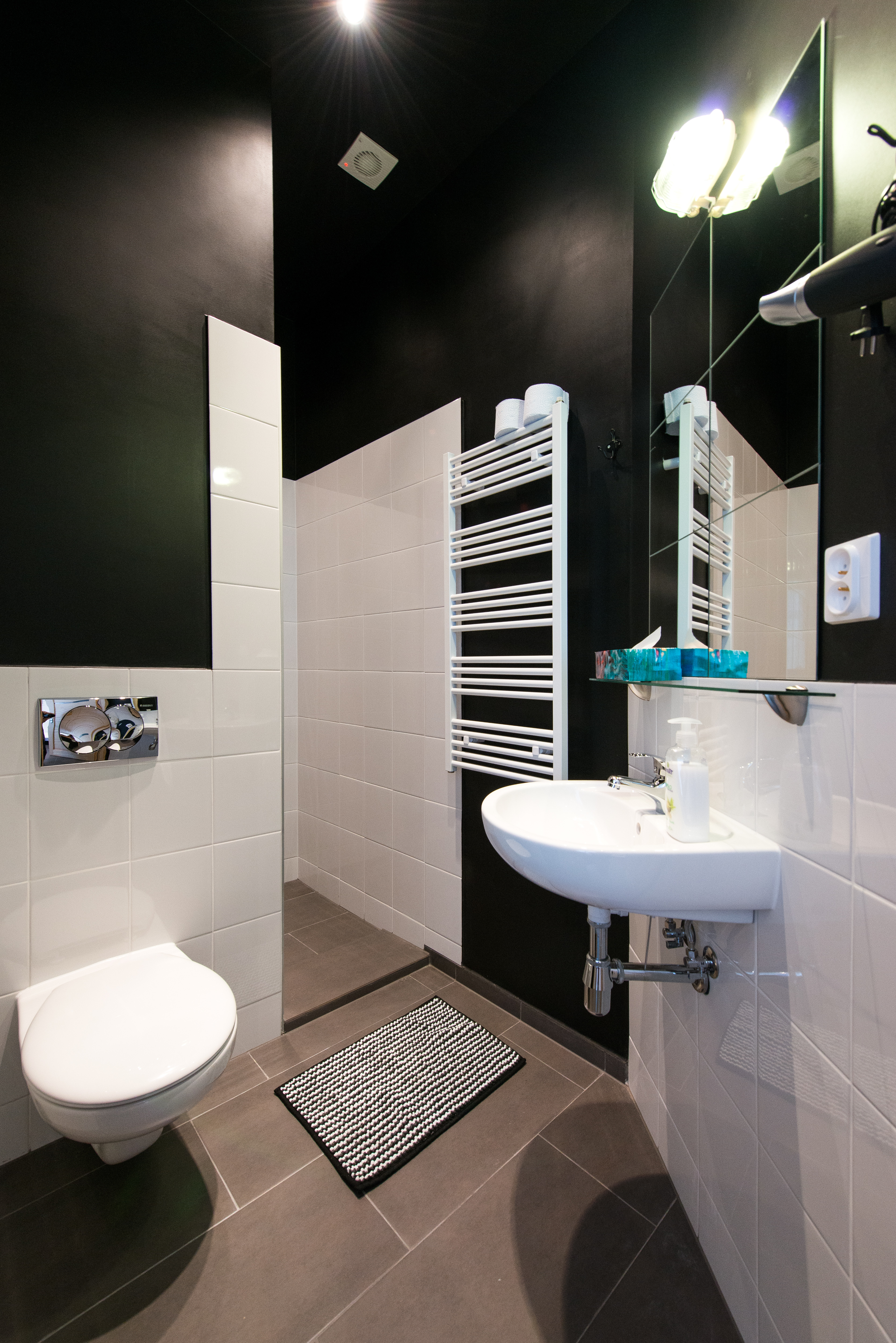 Apartment Capacity 2